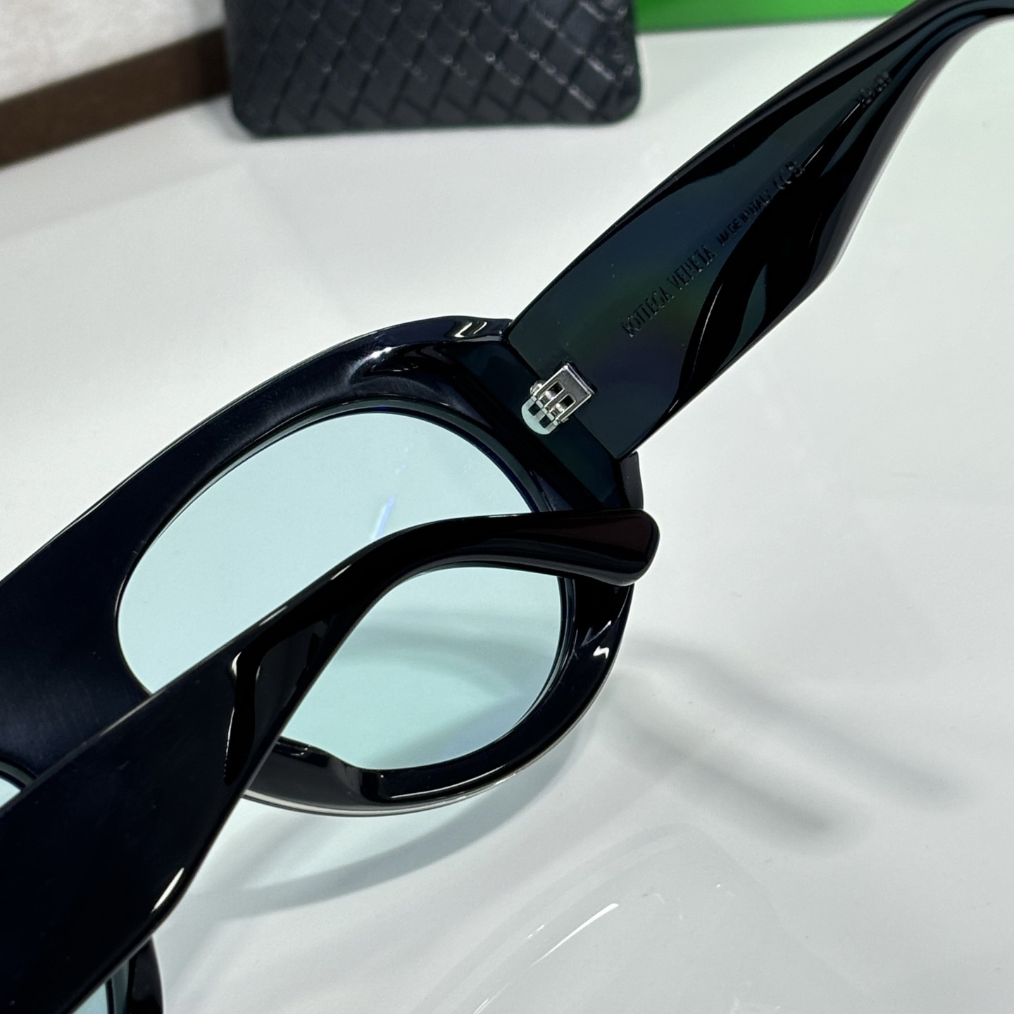 Bottega Veneta BV1362S Sunglasses   - FashionPlug