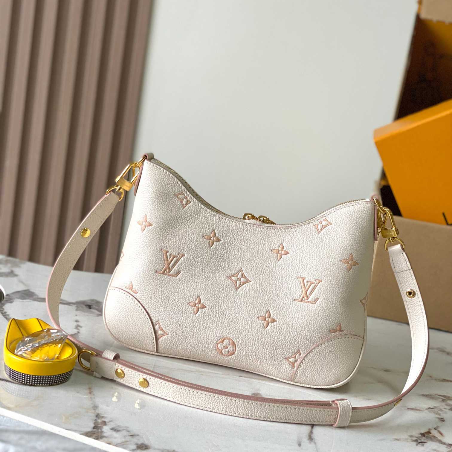 Louis Vuitton Boulogne   M14634 - FashionPlug