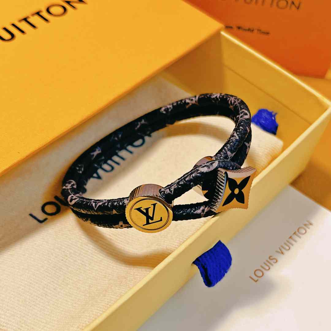 Louis Vuitton Catch It Bracelet   M8111 - FashionPlug