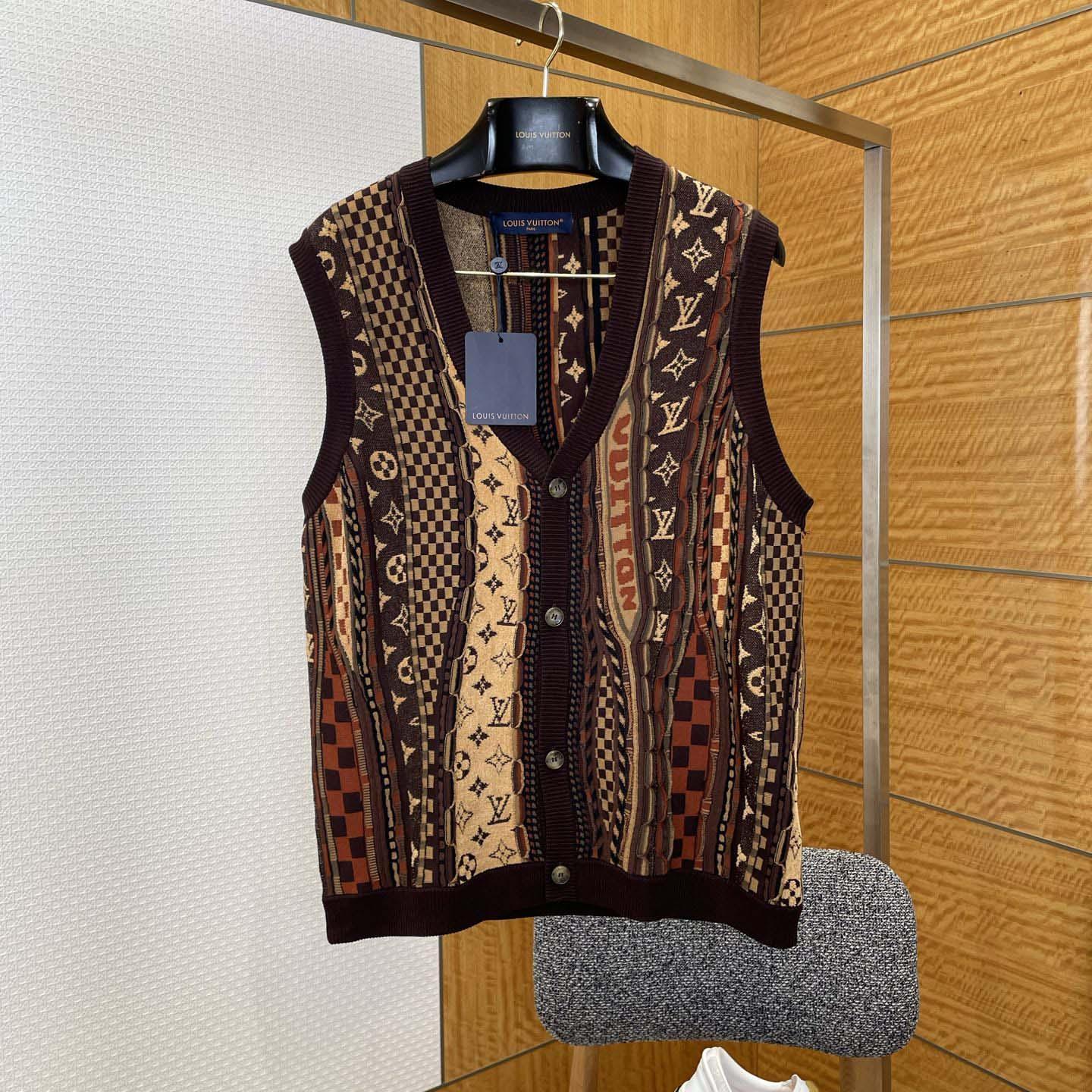 Louis Vuitton Cardigan Vest   1AIM64 - FashionPlug