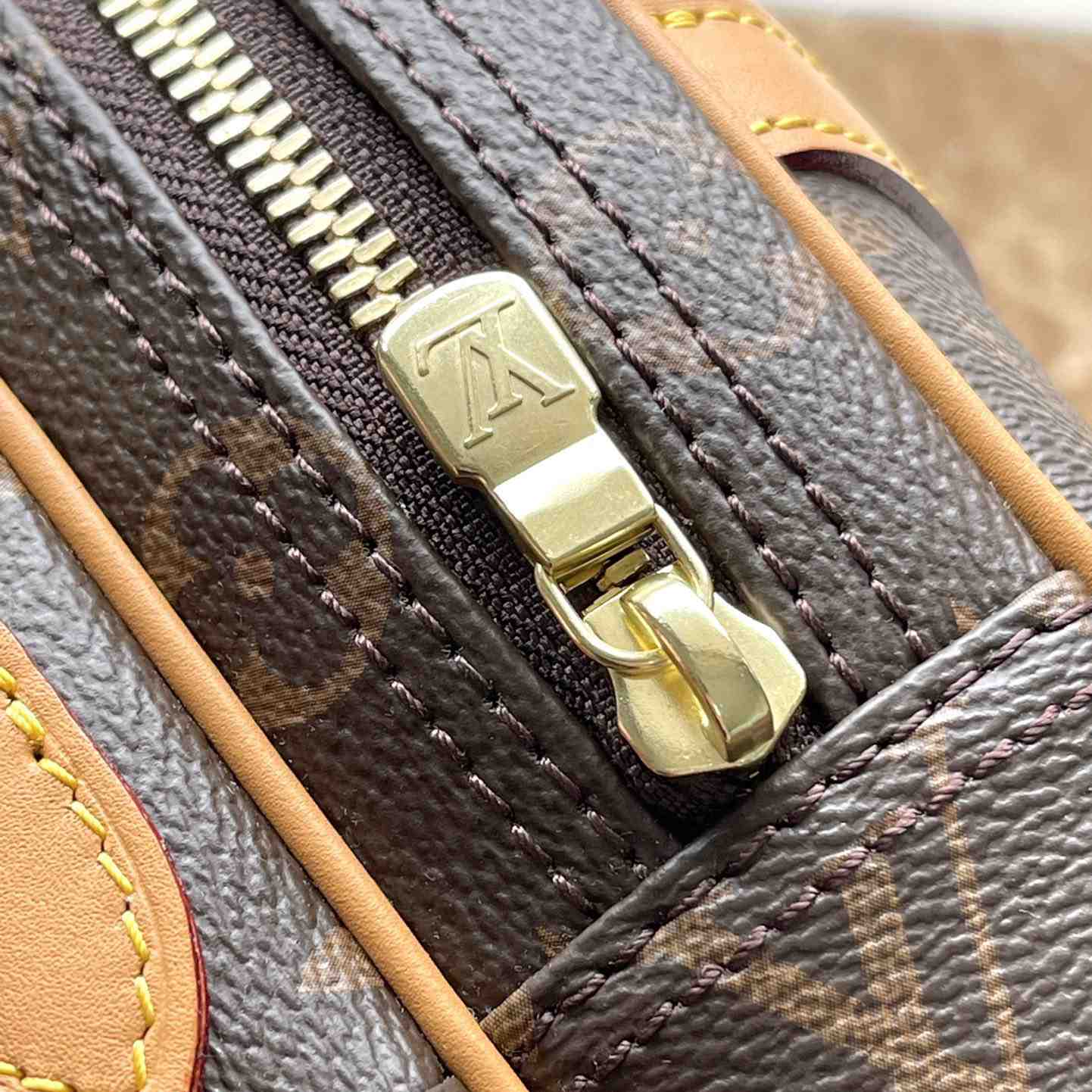 Louis Vuitton Monogram Shoulder Bag (28 x 21 x 11 cm) - FashionPlug