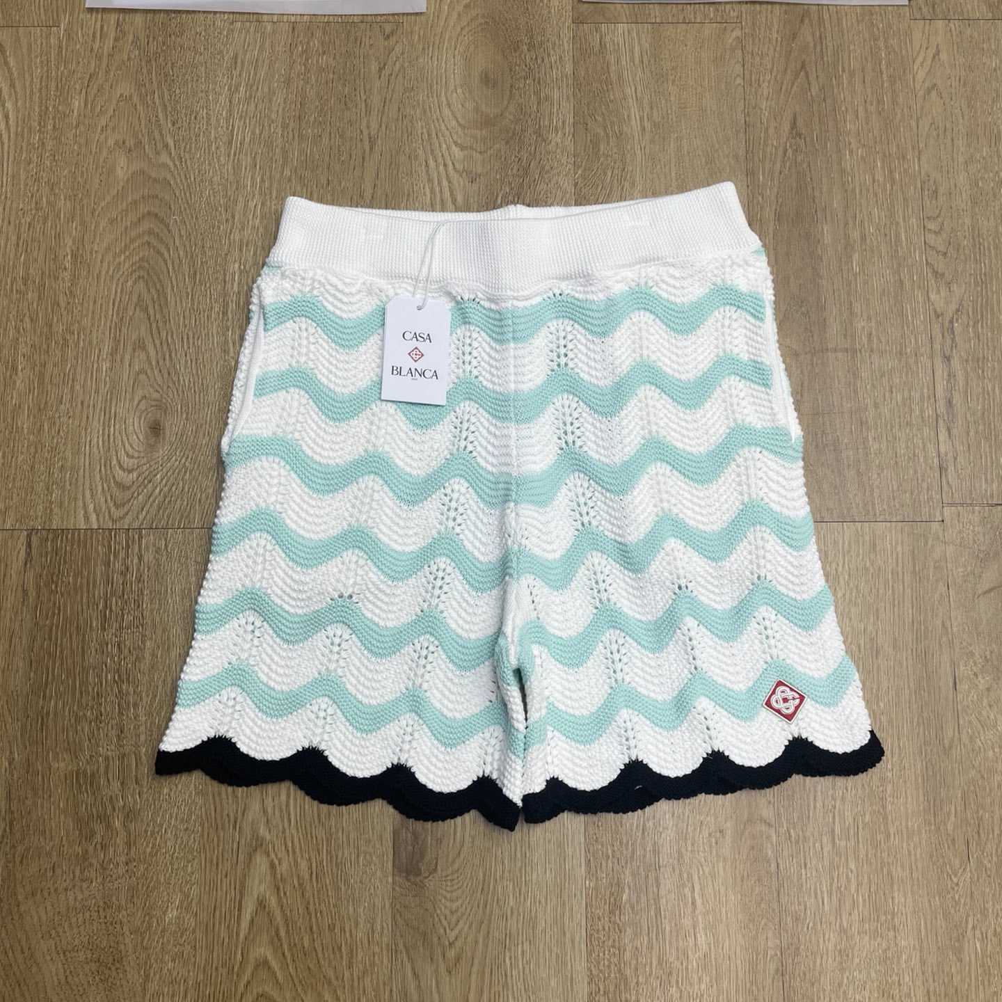 Casablanca Gradient Wave Cotton Crochet Shorts   D0111 - FashionPlug