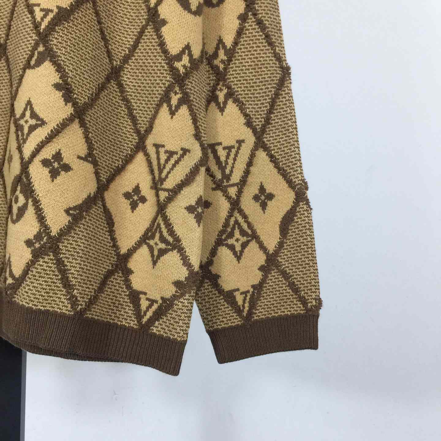 Louis Vuitton Wool Blend Pullover - FashionPlug