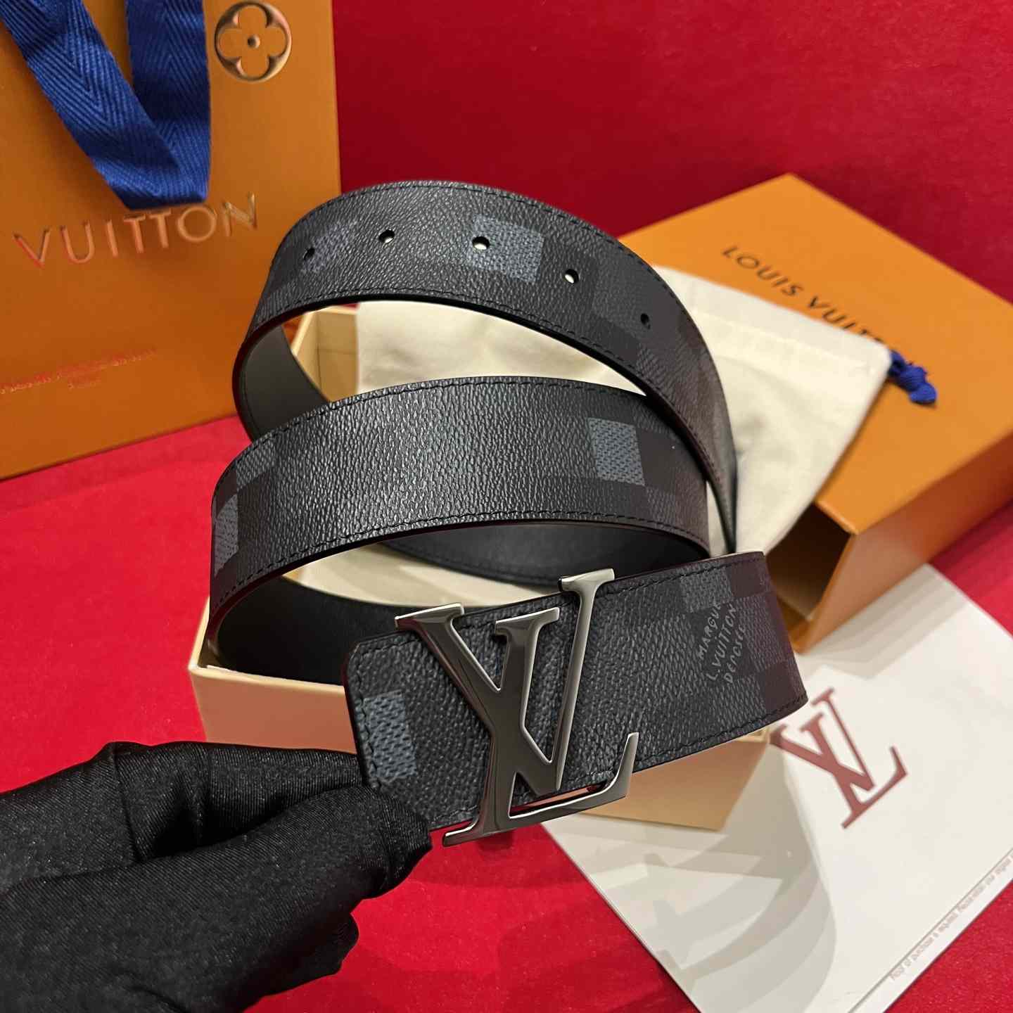 Louis Vuitton Reversible Belt - FashionPlug