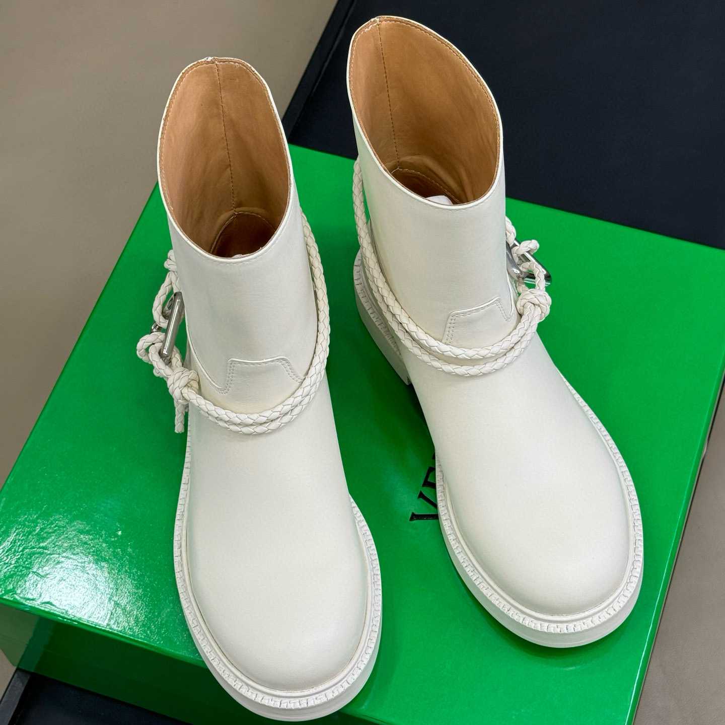 Bottega Veneta James Ankle Boot - FashionPlug