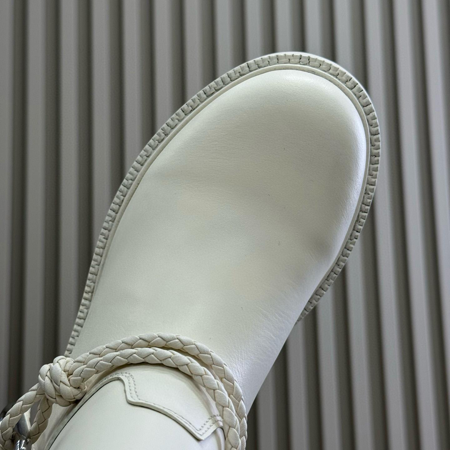 Bottega Veneta James Ankle Boot - FashionPlug