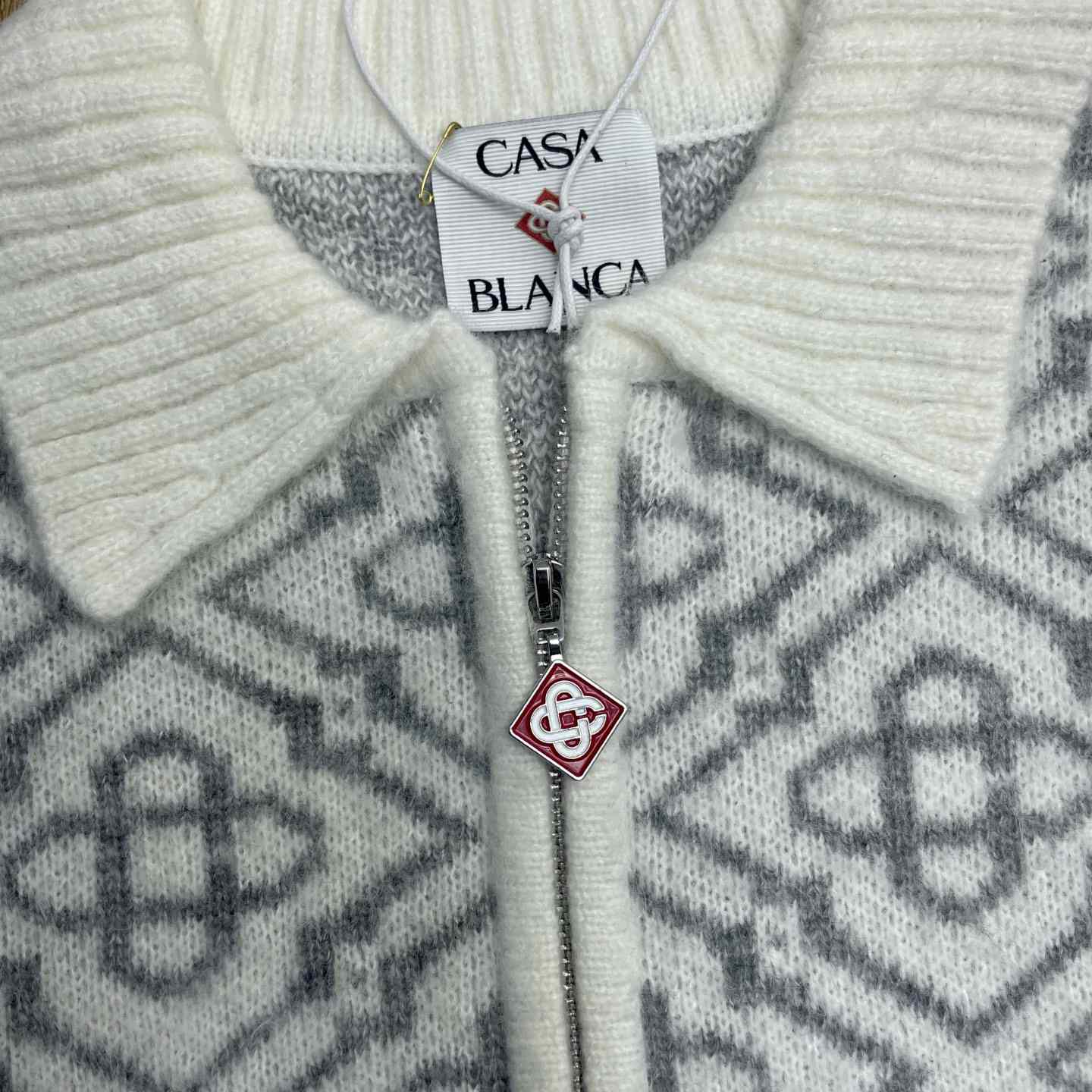 Casablanca Logo-pattern Zip-fastening Cardigan   D0115 - FashionPlug