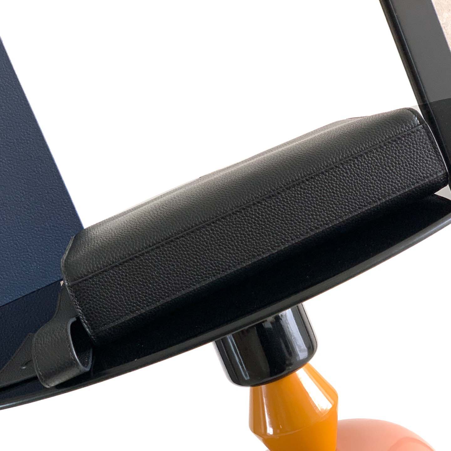 Dior CD Icon A5 Triangle Pouch  - FashionPlug