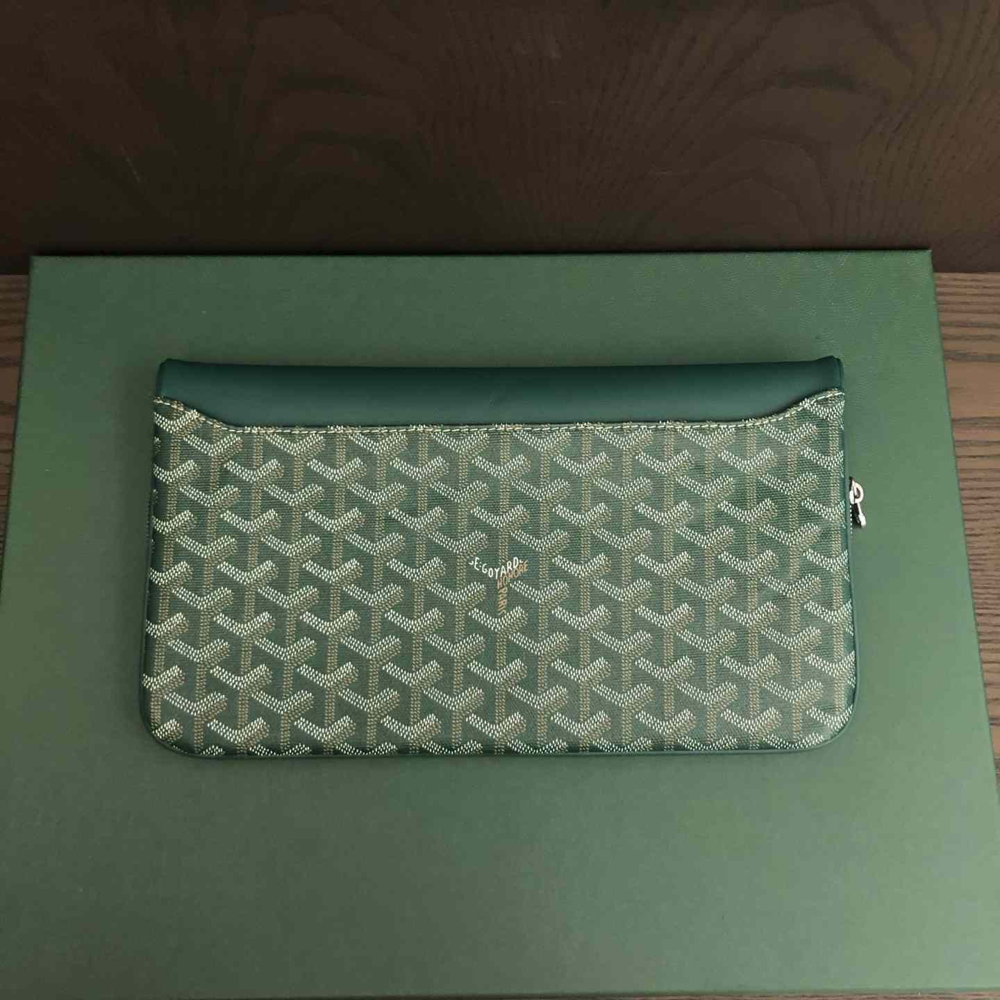 Goyard Sainte-Marie MM Clutch - FashionPlug