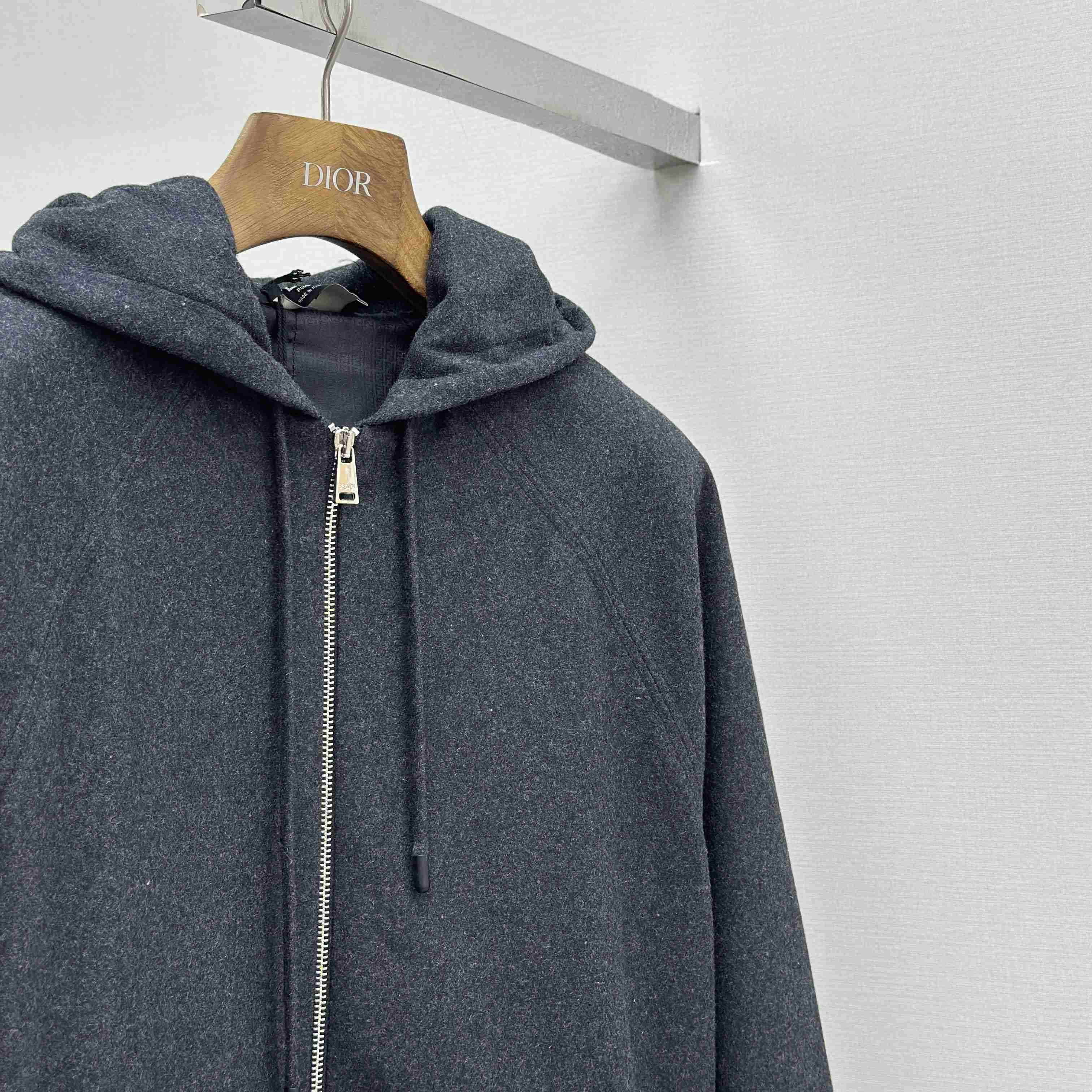 Fendi Dark Grey Cashmere Sweatshirt - FashionPlug