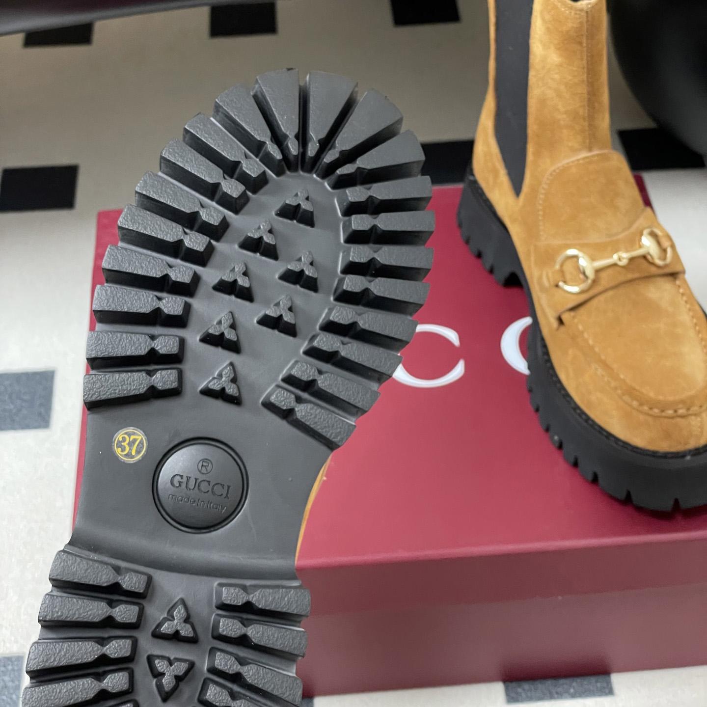 Gucci Women's Ankle Boot With Horsebit - FashionPlug