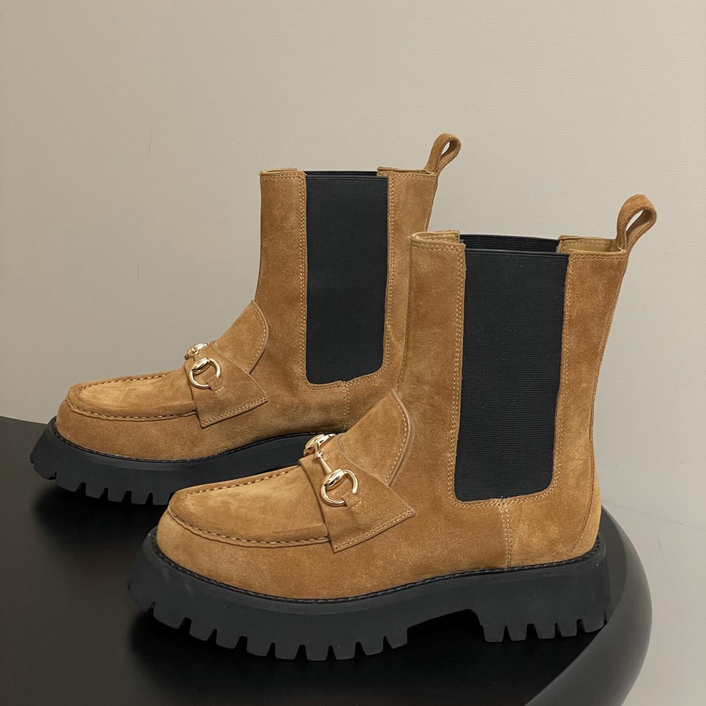 Gucci Women's Ankle Boot With Horsebit - FashionPlug