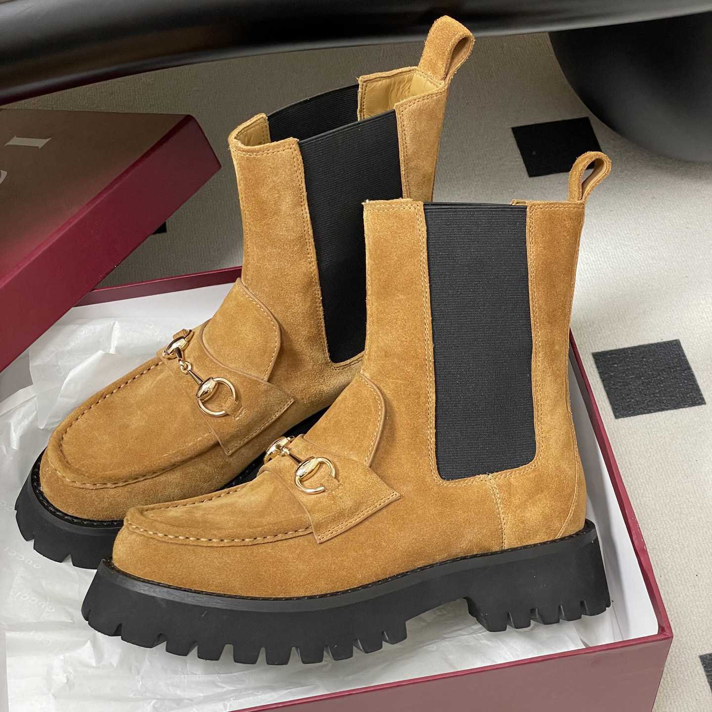 Gucci Women's Ankle Boot With Horsebit - FashionPlug