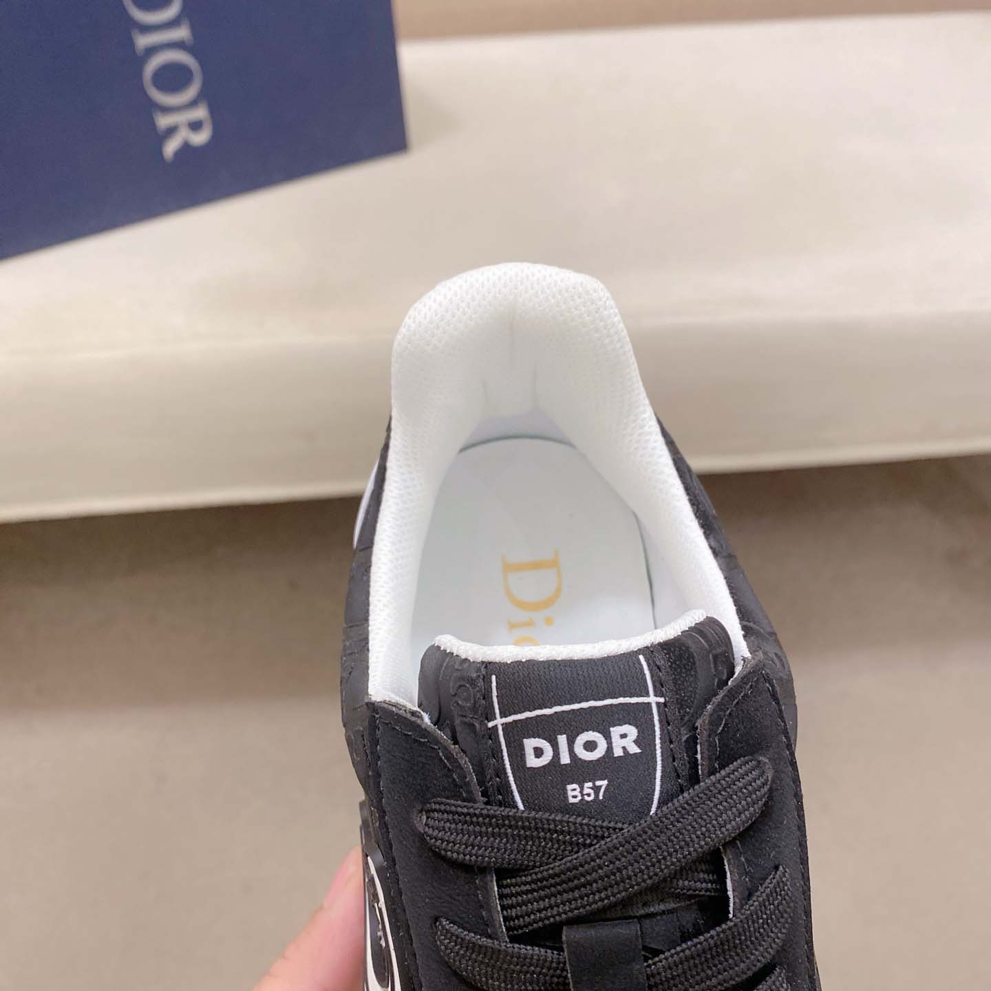 Dior Sneakers - FashionPlug