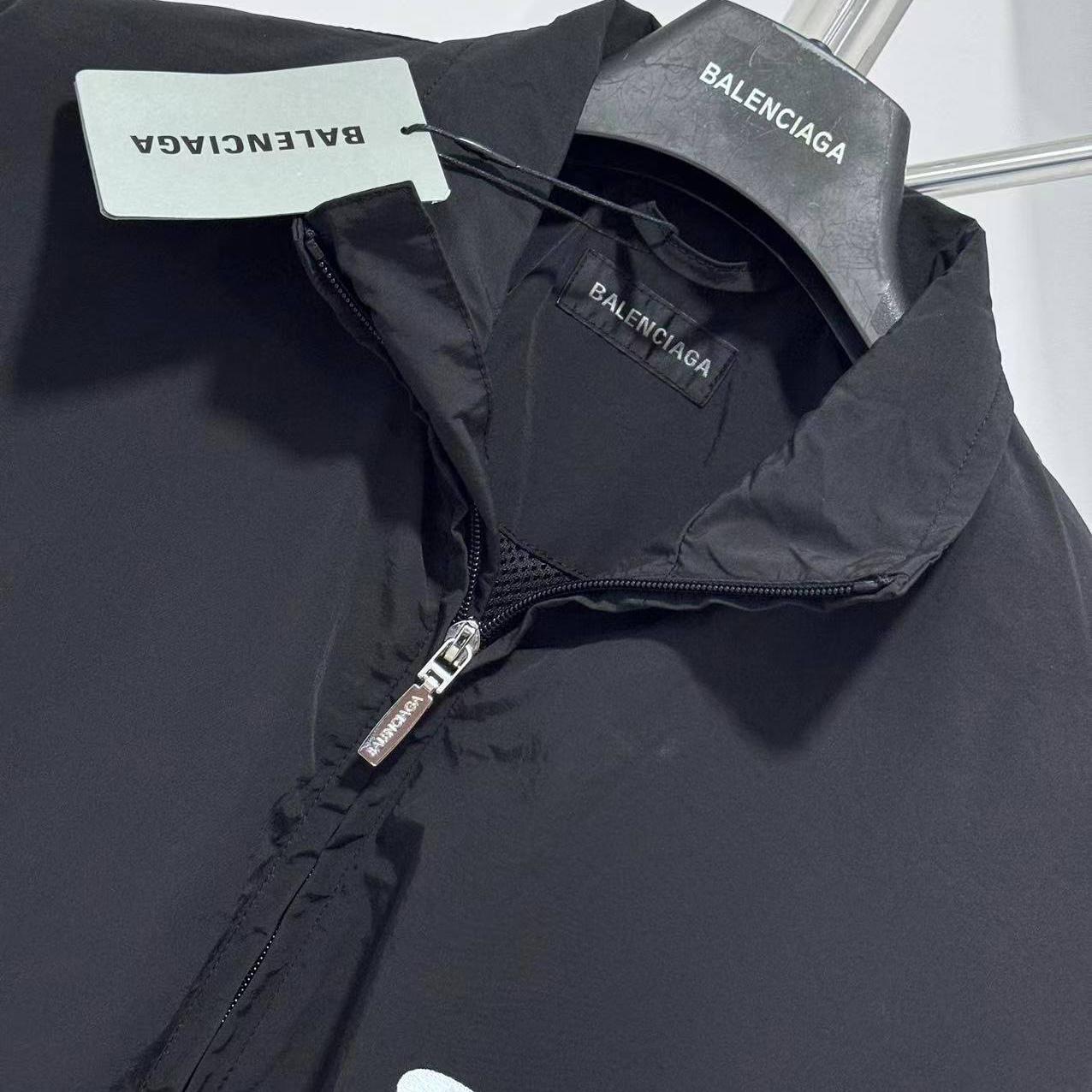 Balenciaga Tracksuit Jacket Medium Fit In Black  - FashionPlug
