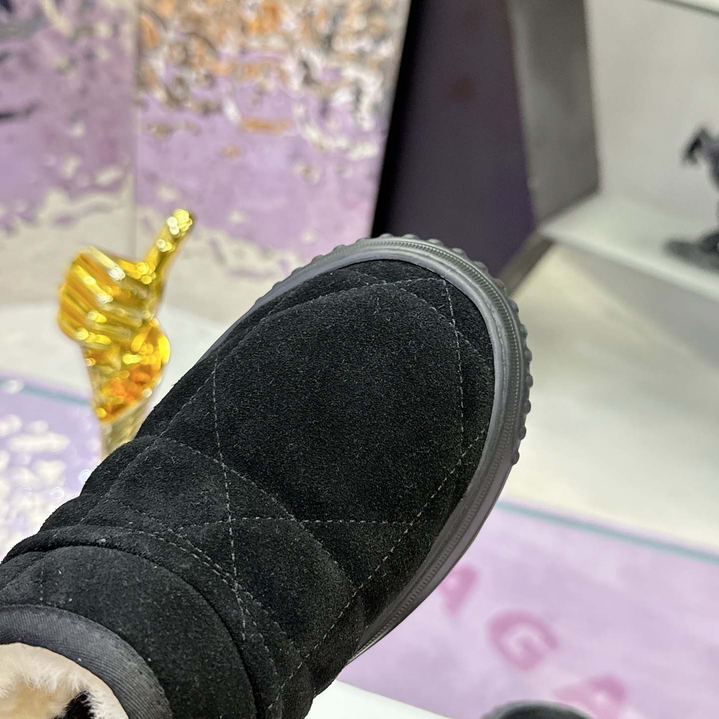 Dior Frost Low Ankle Boot - FashionPlug