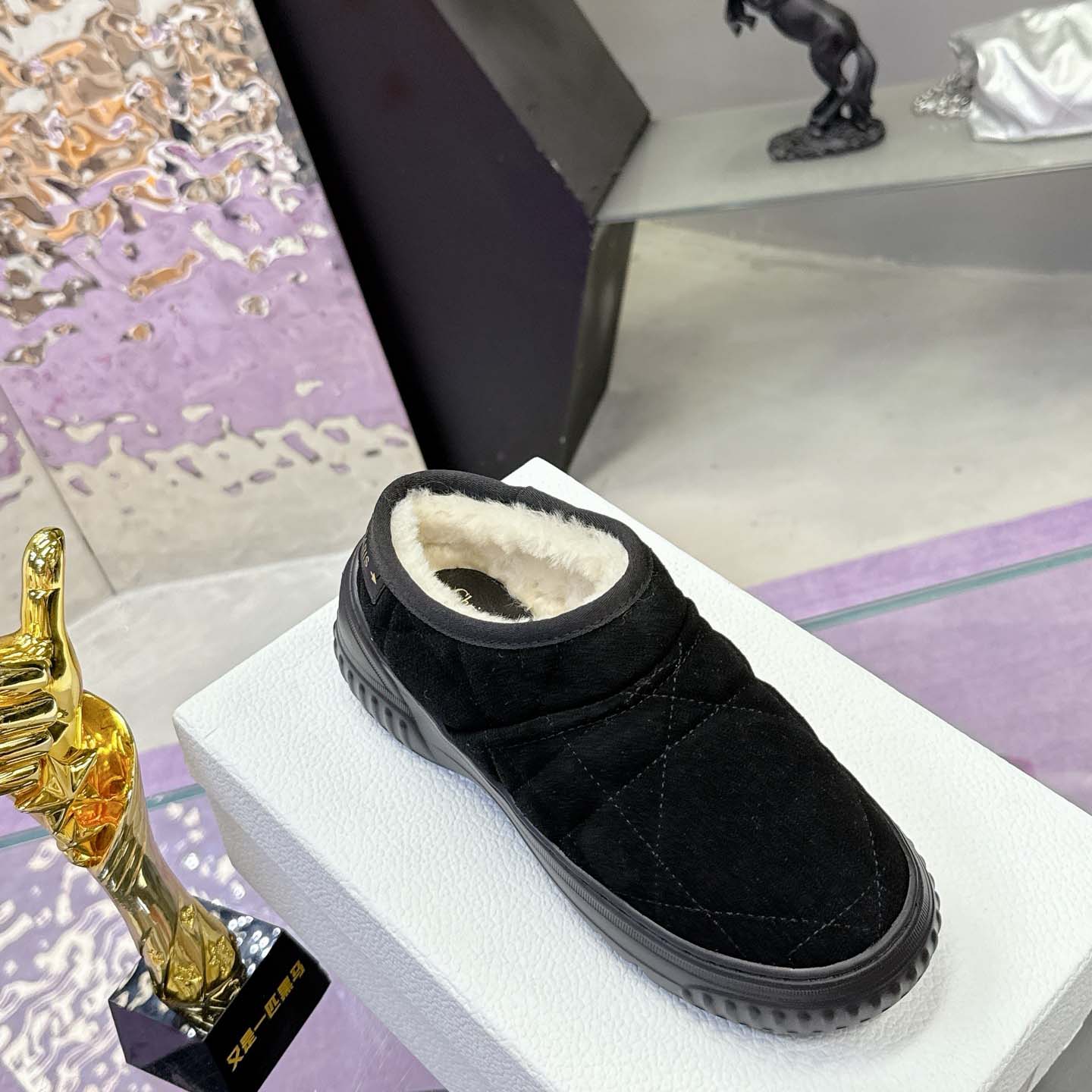 Dior Frost Low Ankle Boot - FashionPlug