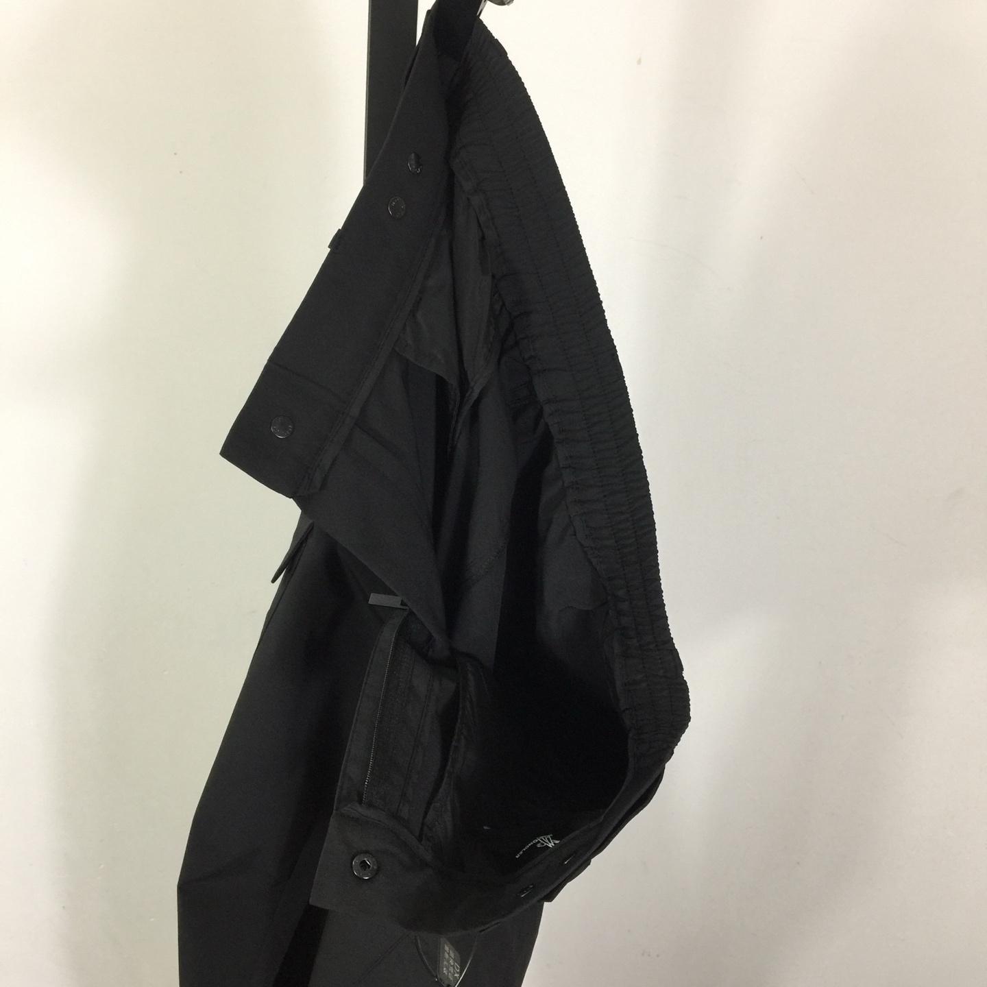 Moncler Trousers - FashionPlug