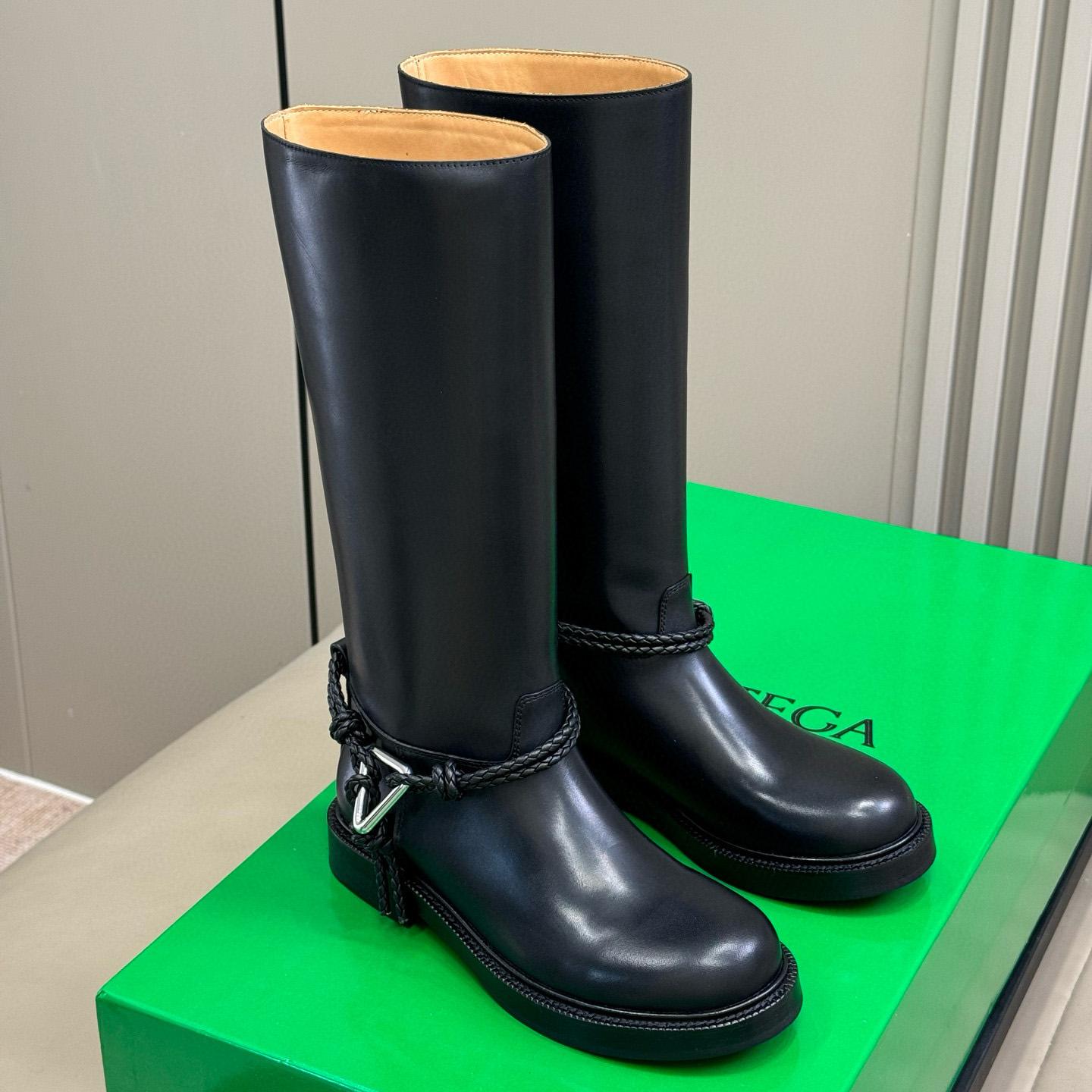 Bottega Veneta James Boot - FashionPlug