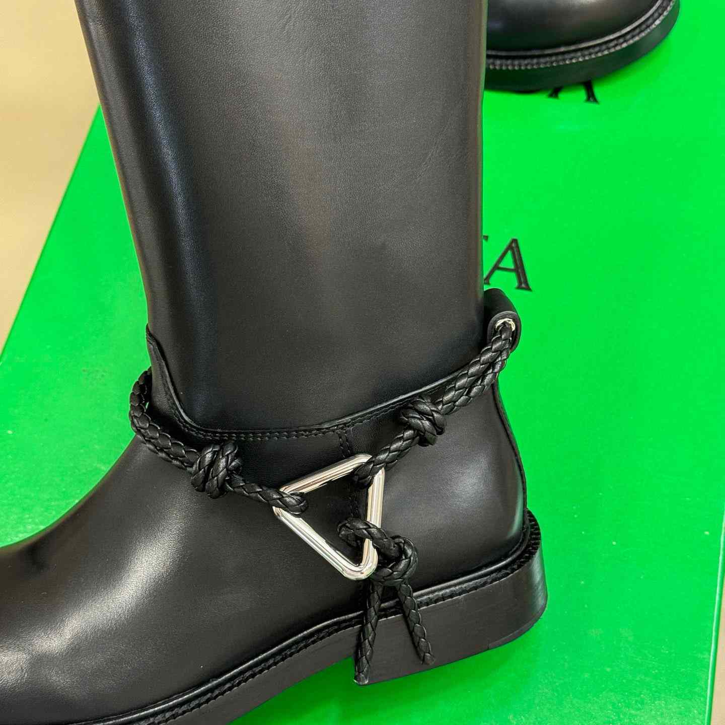 Bottega Veneta James Boot - FashionPlug