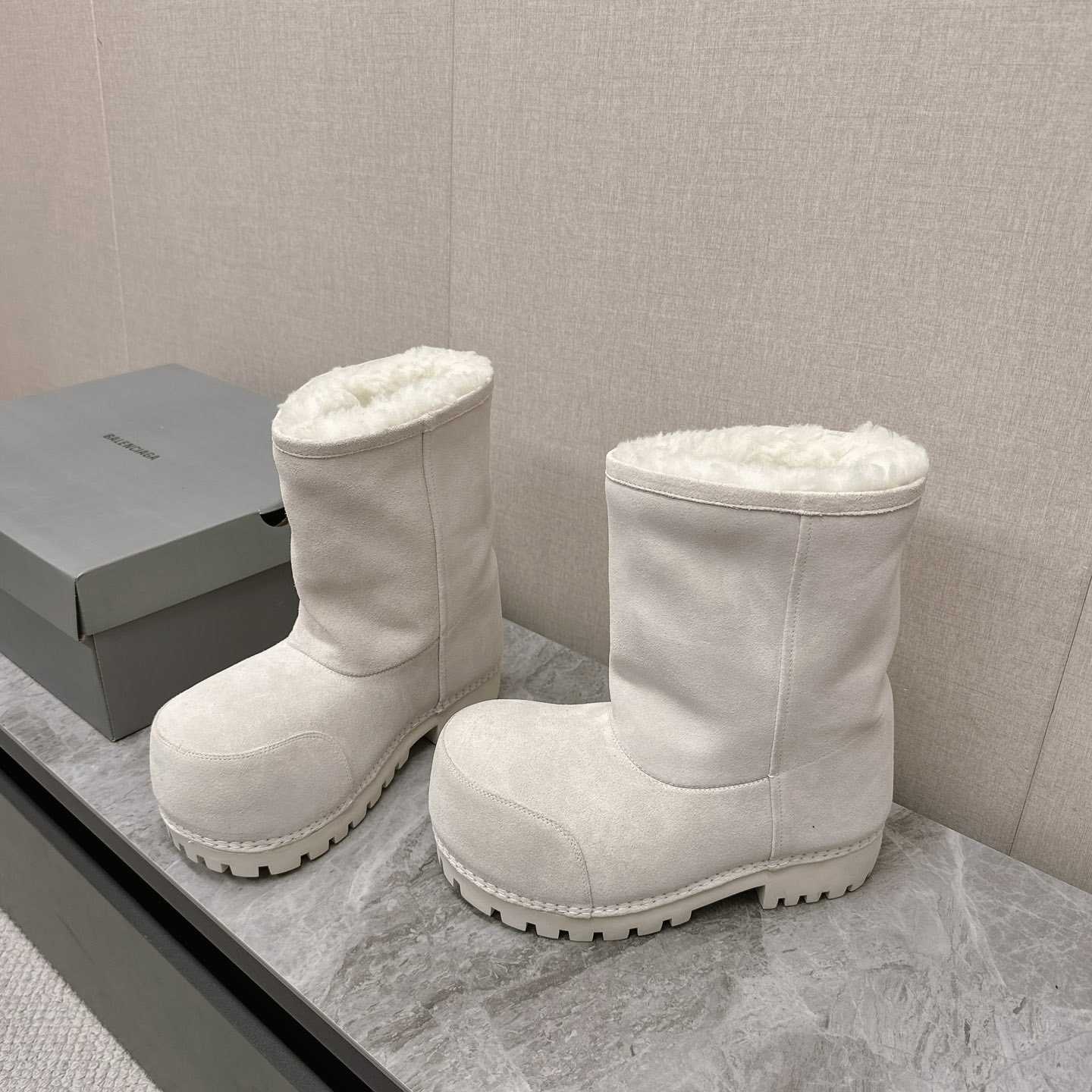 Balenciaga Alaska Fur High Boots - FashionPlug