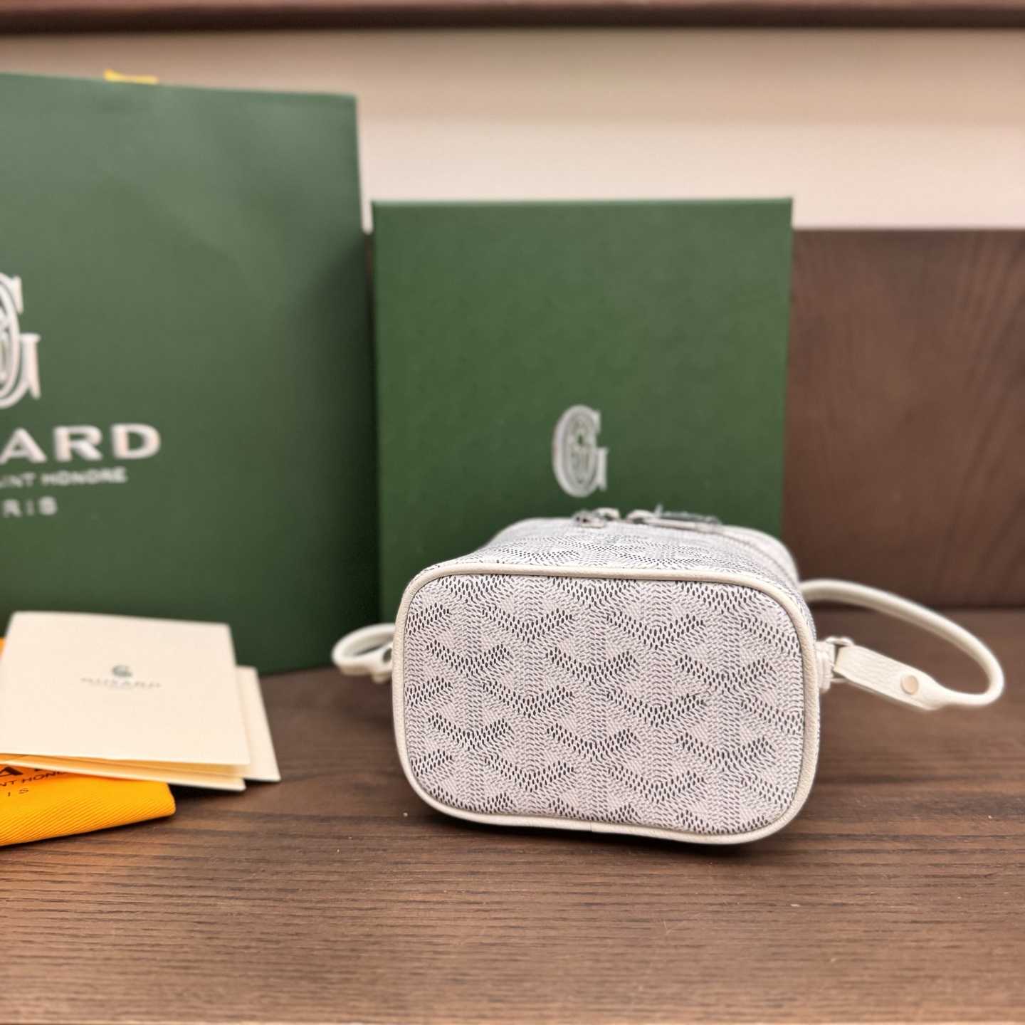 Goyard Muse Nano Vanity - FashionPlug