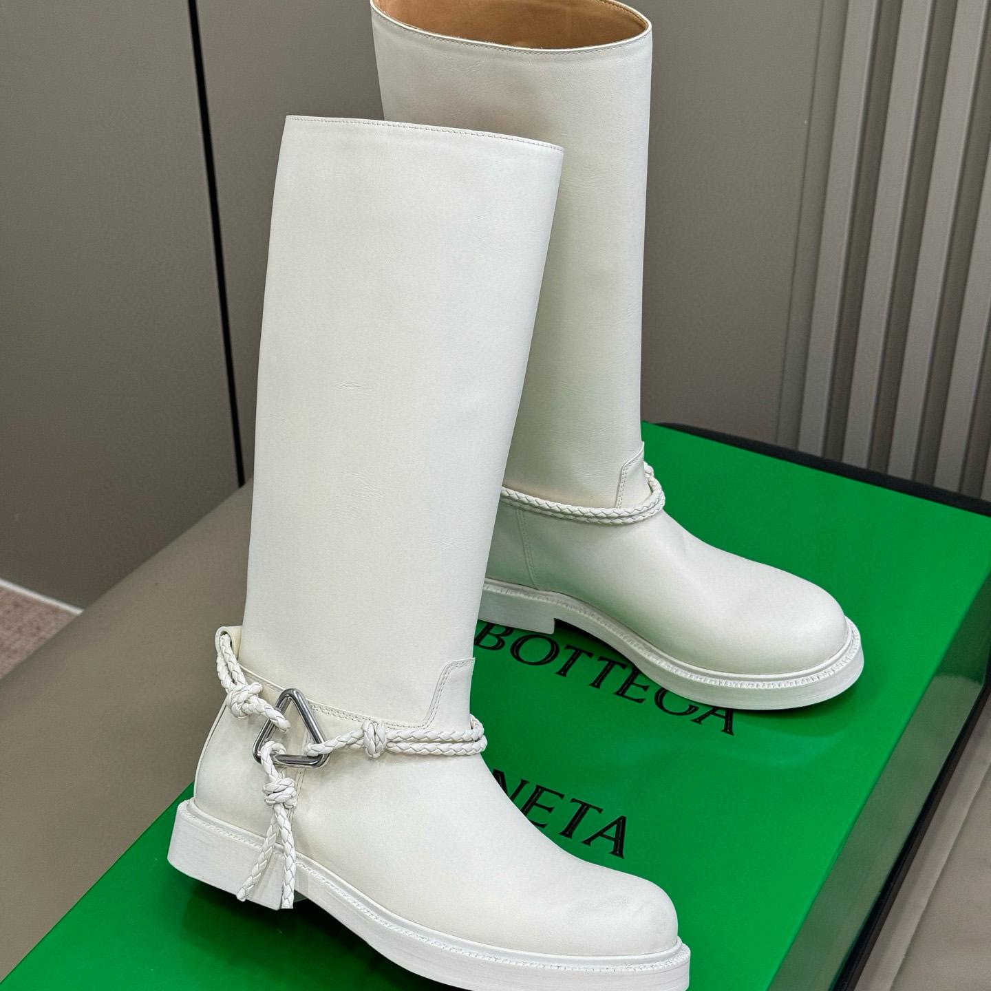 Bottega Veneta James Boot - FashionPlug