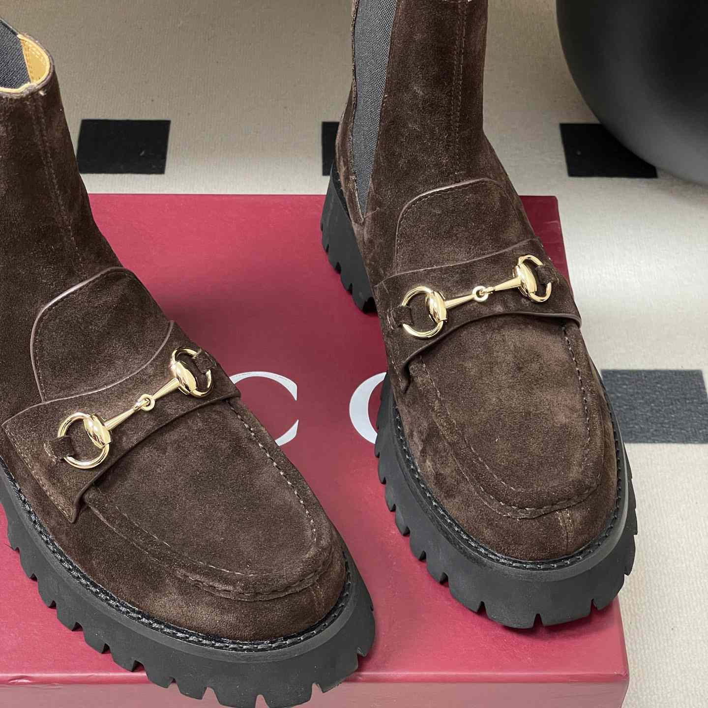 Gucci Women's Ankle Boot With Horsebit - FashionPlug