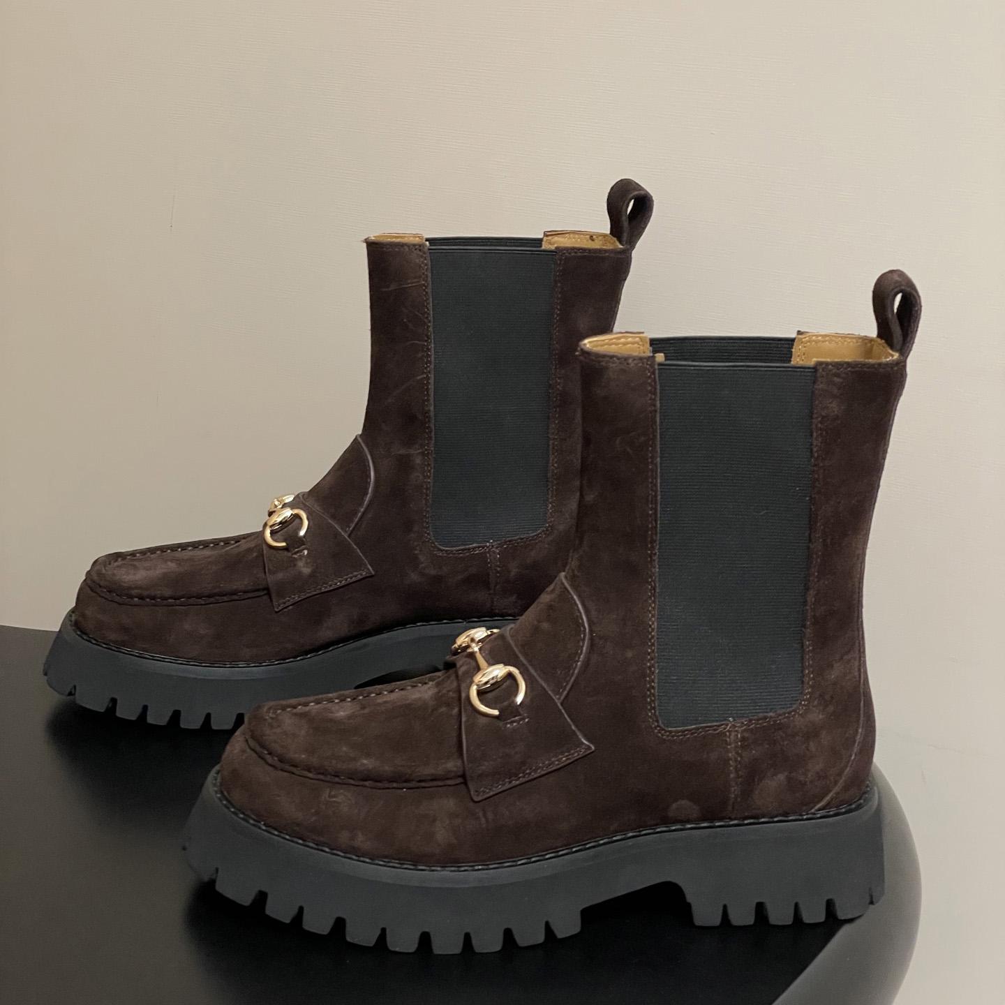 Gucci Women's Ankle Boot With Horsebit - FashionPlug