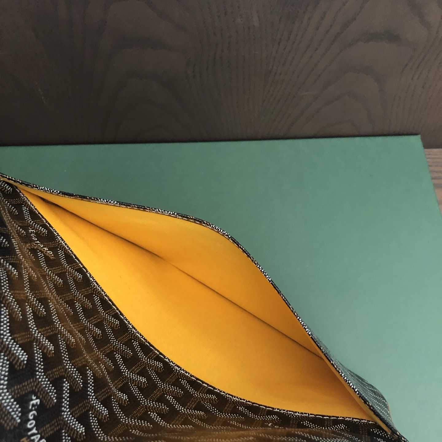 Goyard Sainte-Marie MM Clutch - FashionPlug