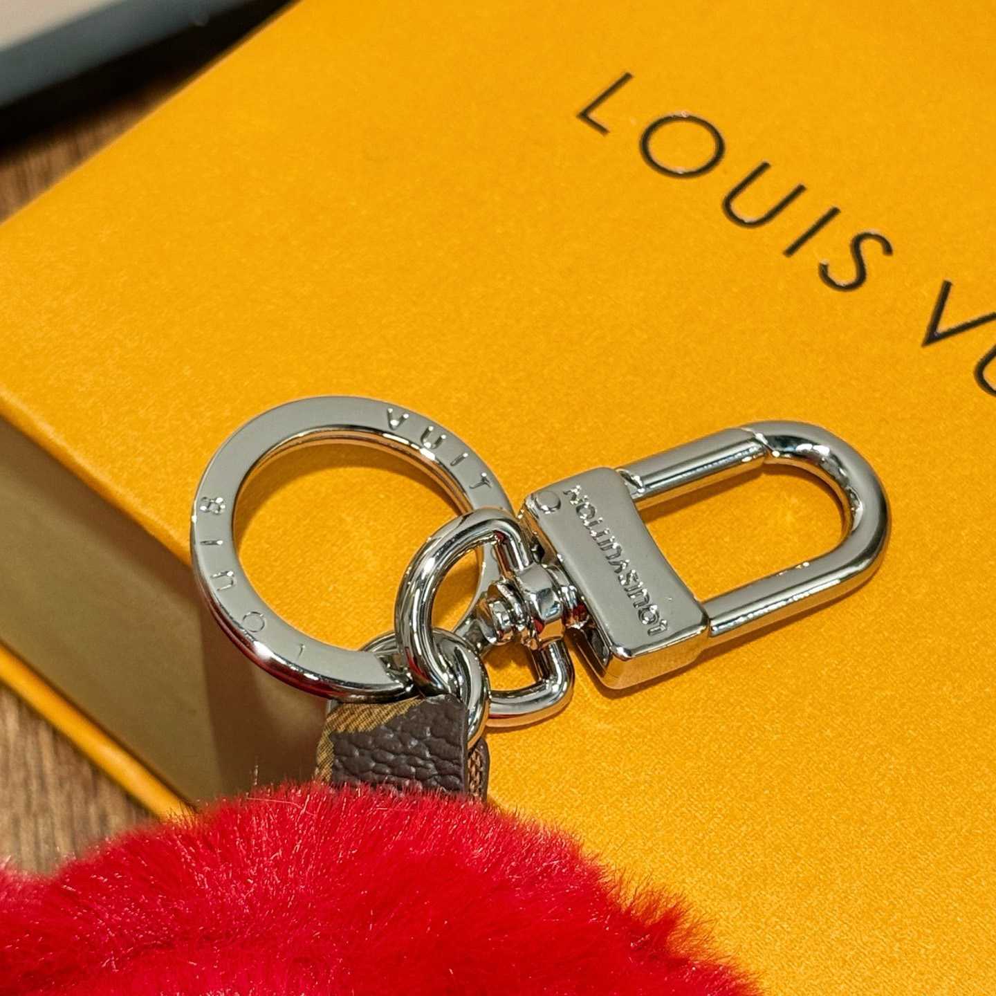 Louis Vuitton LV Lucky Heart Bag Charm   M03171 - FashionPlug
