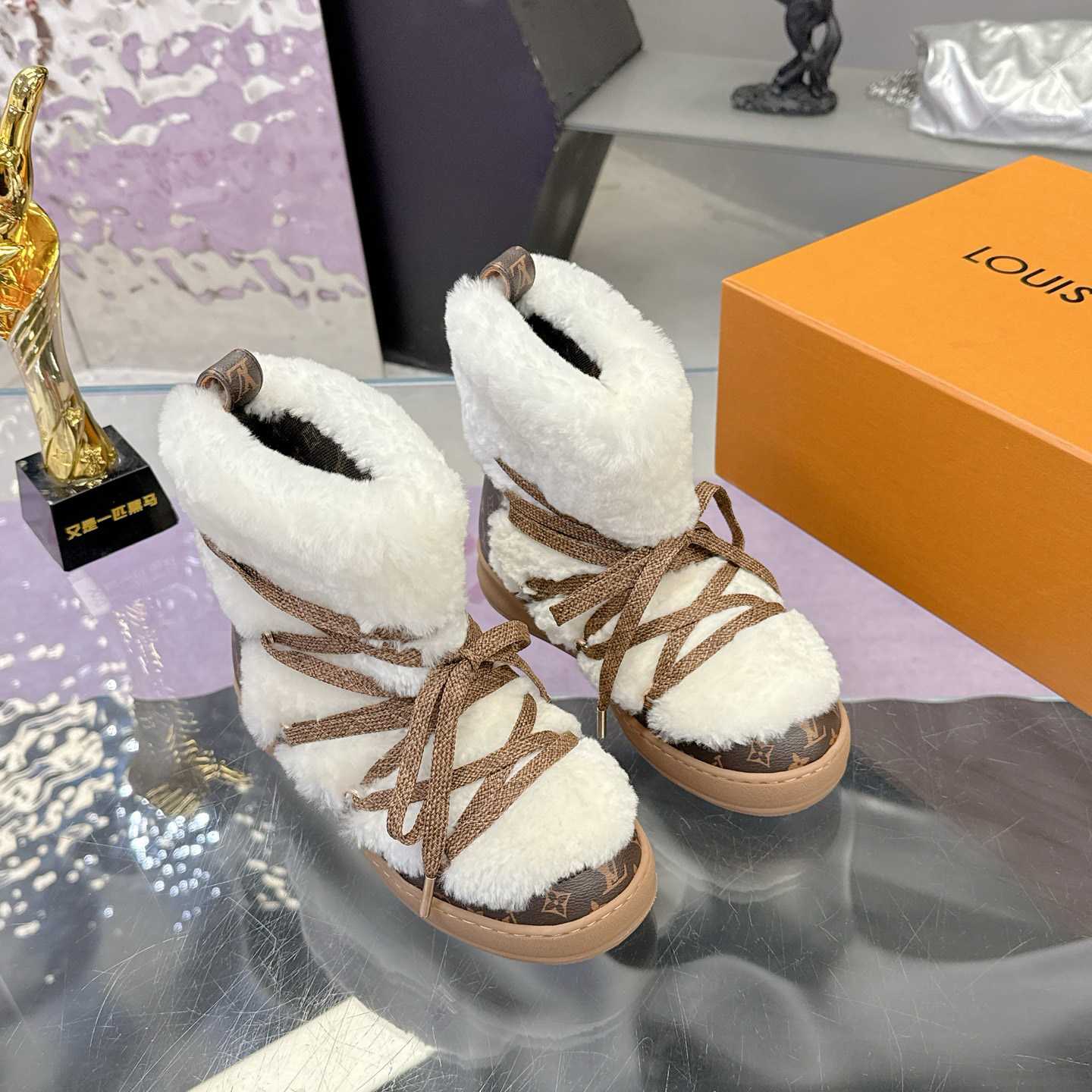 Louis Vuitton LV Cloud Lace-Up Ankle Boot Sneaker  1AIV37 - FashionPlug