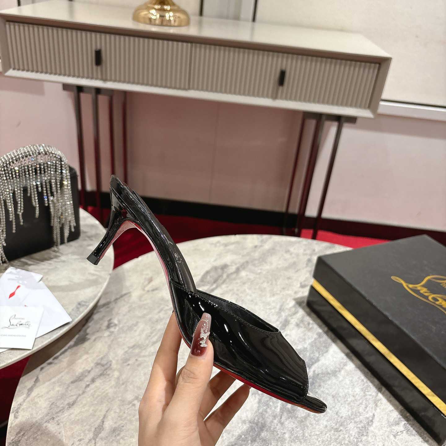 Christian Louboutin Me Dolly - 65 mm Mules - FashionPlug