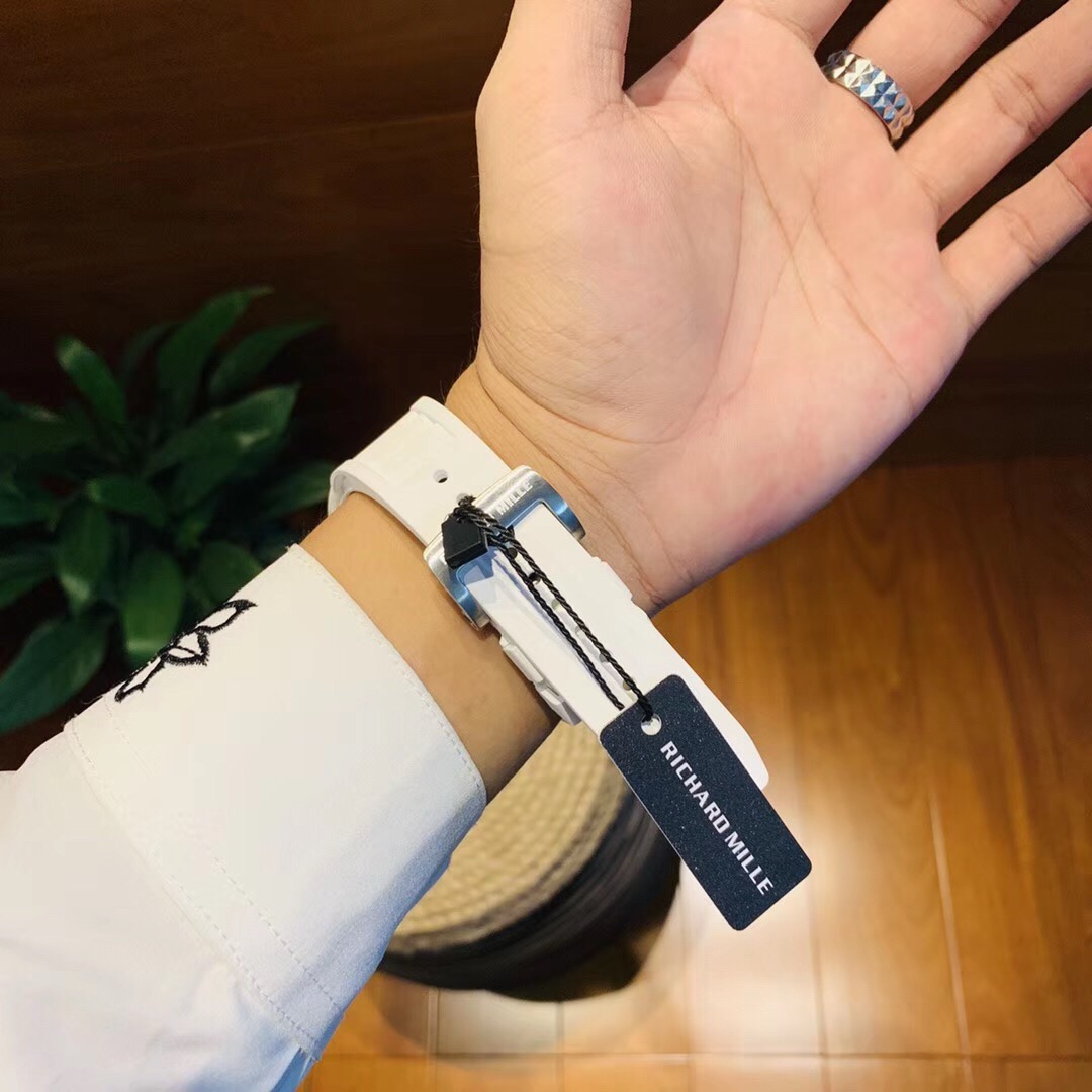 Richard Mille RM 055 Bubba Watson - FashionPlug