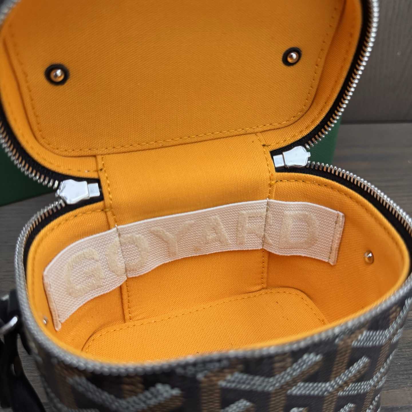 Goyard Muse Nano Vanity - FashionPlug