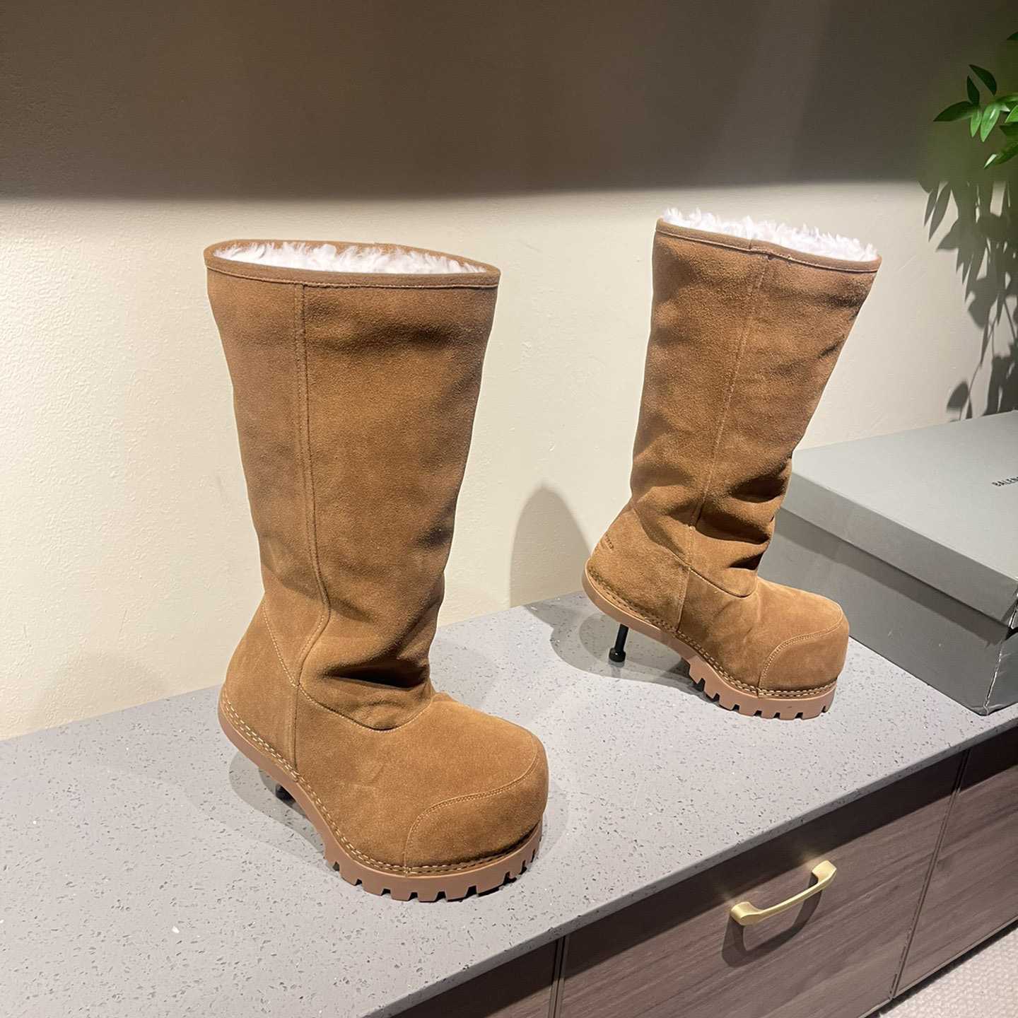 Balenciaga Alaska Fur High Boots - FashionPlug