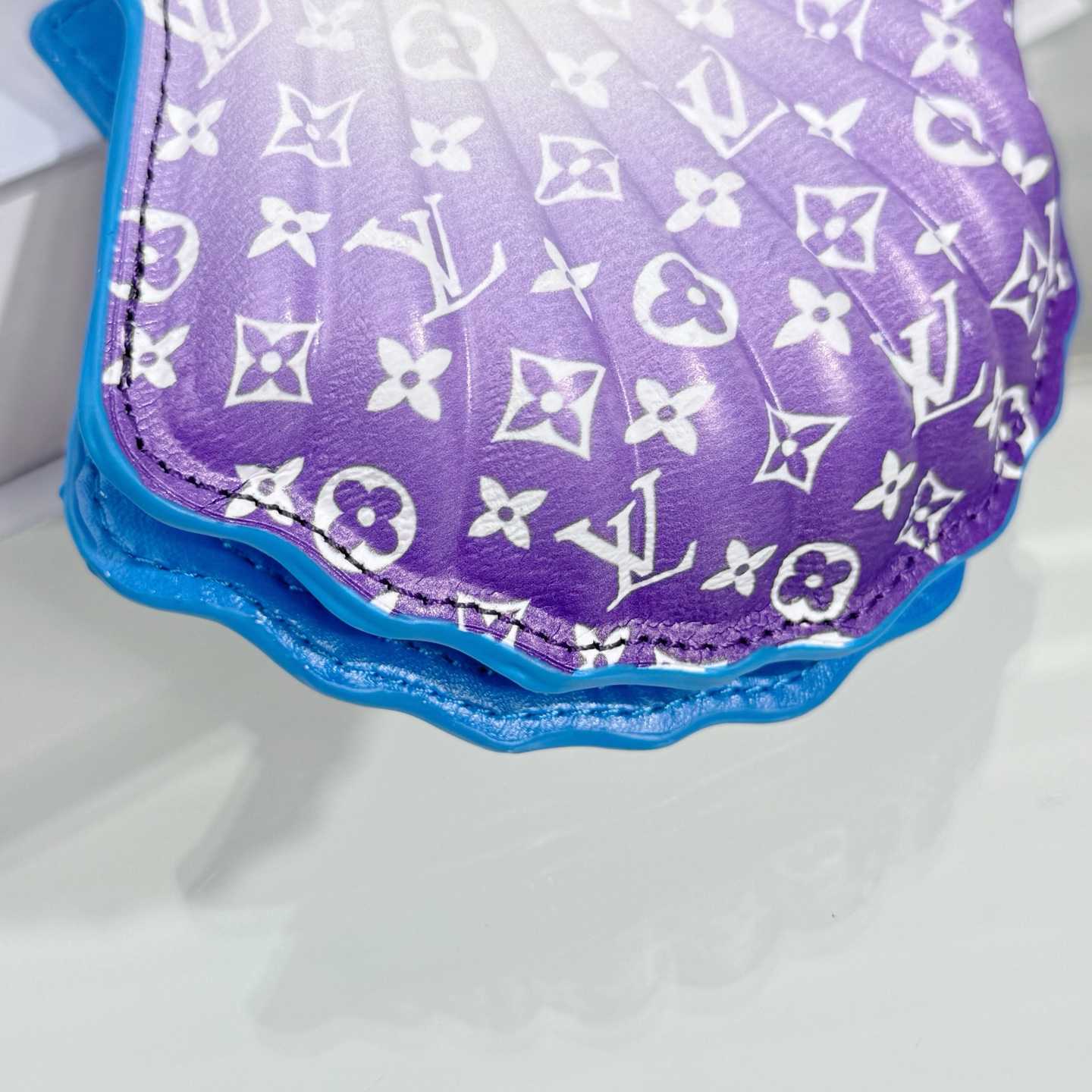 Louis Vuitton LV Shell Bag Charm    - FashionPlug