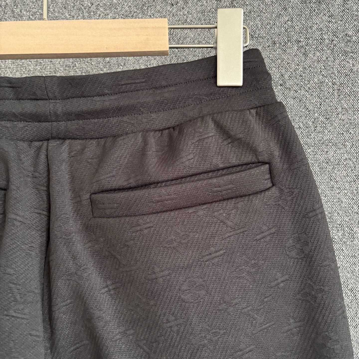 Louis Vuitton Monogram Track Pants   1A7Y05 - FashionPlug