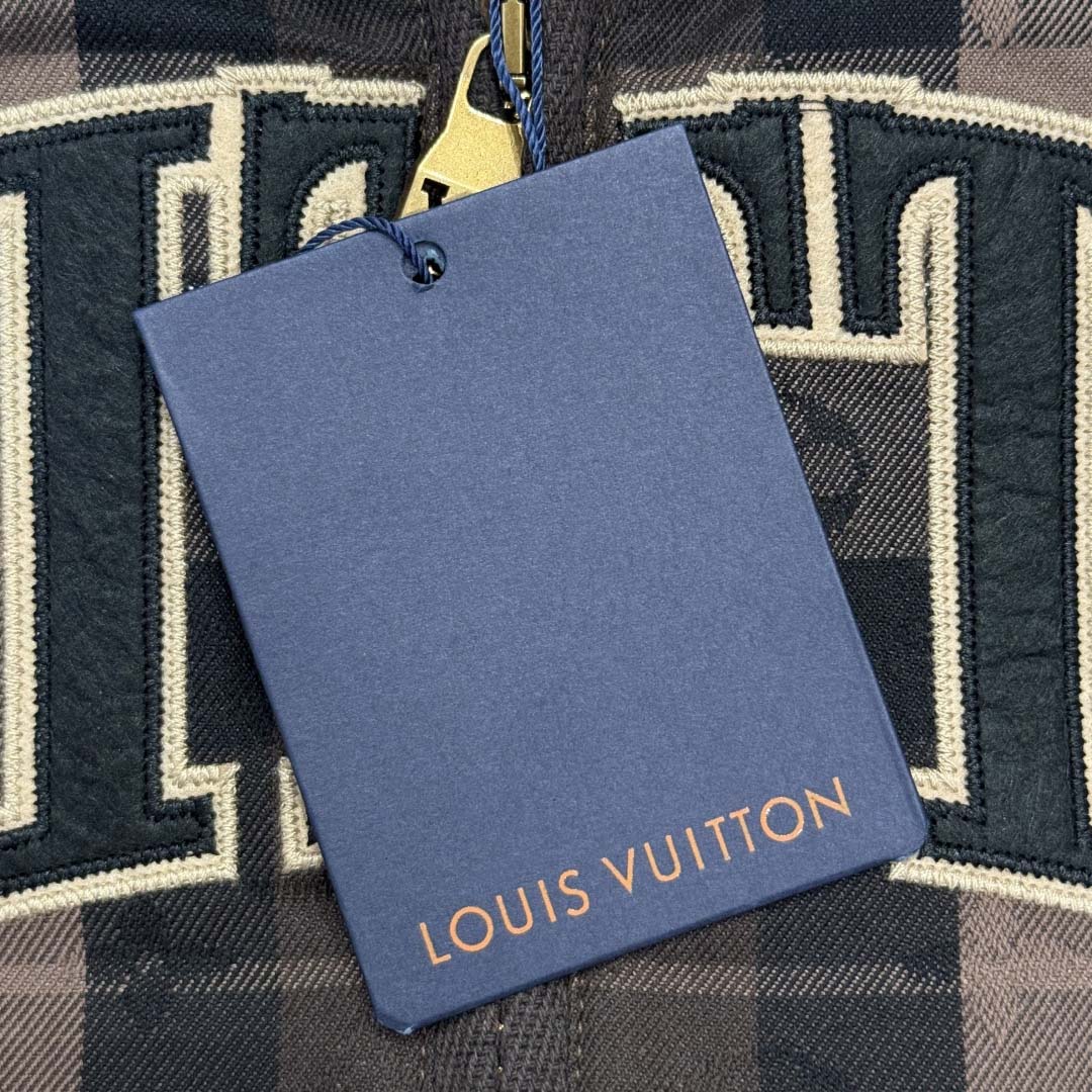 Louis Vuitton Tailored Hooded Blouson   1AIJQ7 - FashionPlug