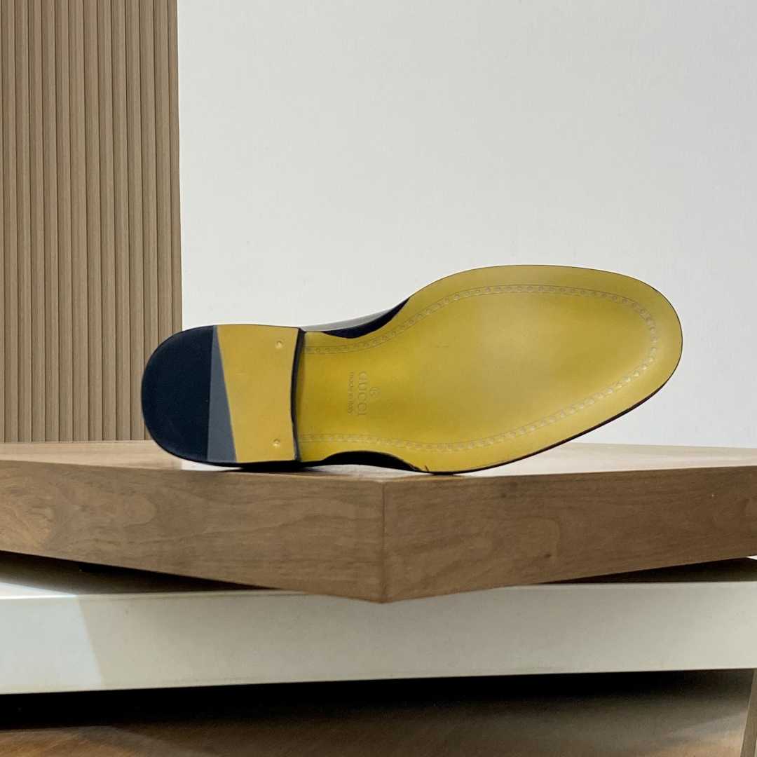 Gucci Leather Ankle Boots - FashionPlug