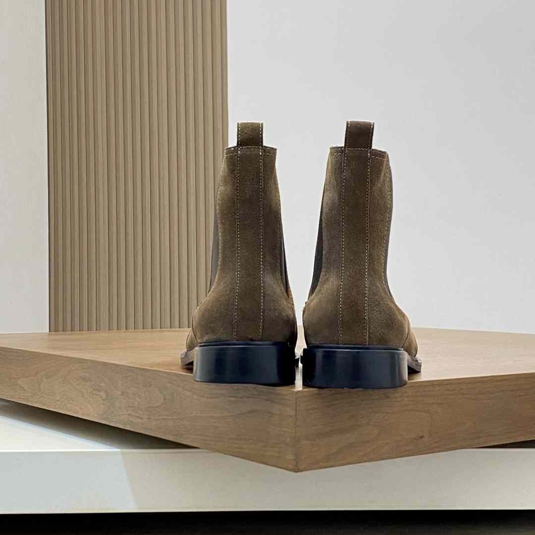 Gucci Ankle Boots - FashionPlug