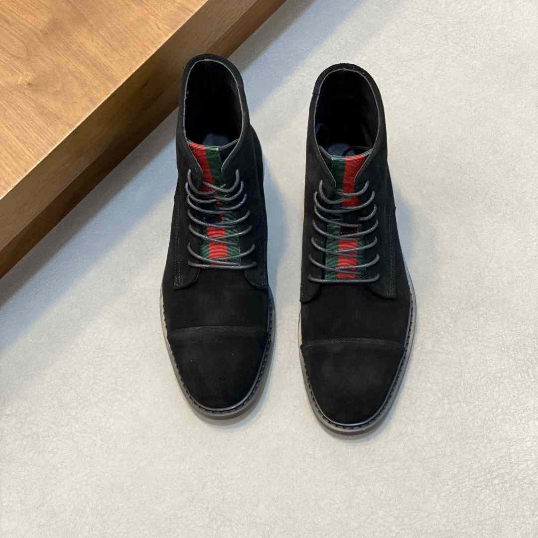 Gucci Men's Suede Lace-Up Boots - FashionPlug