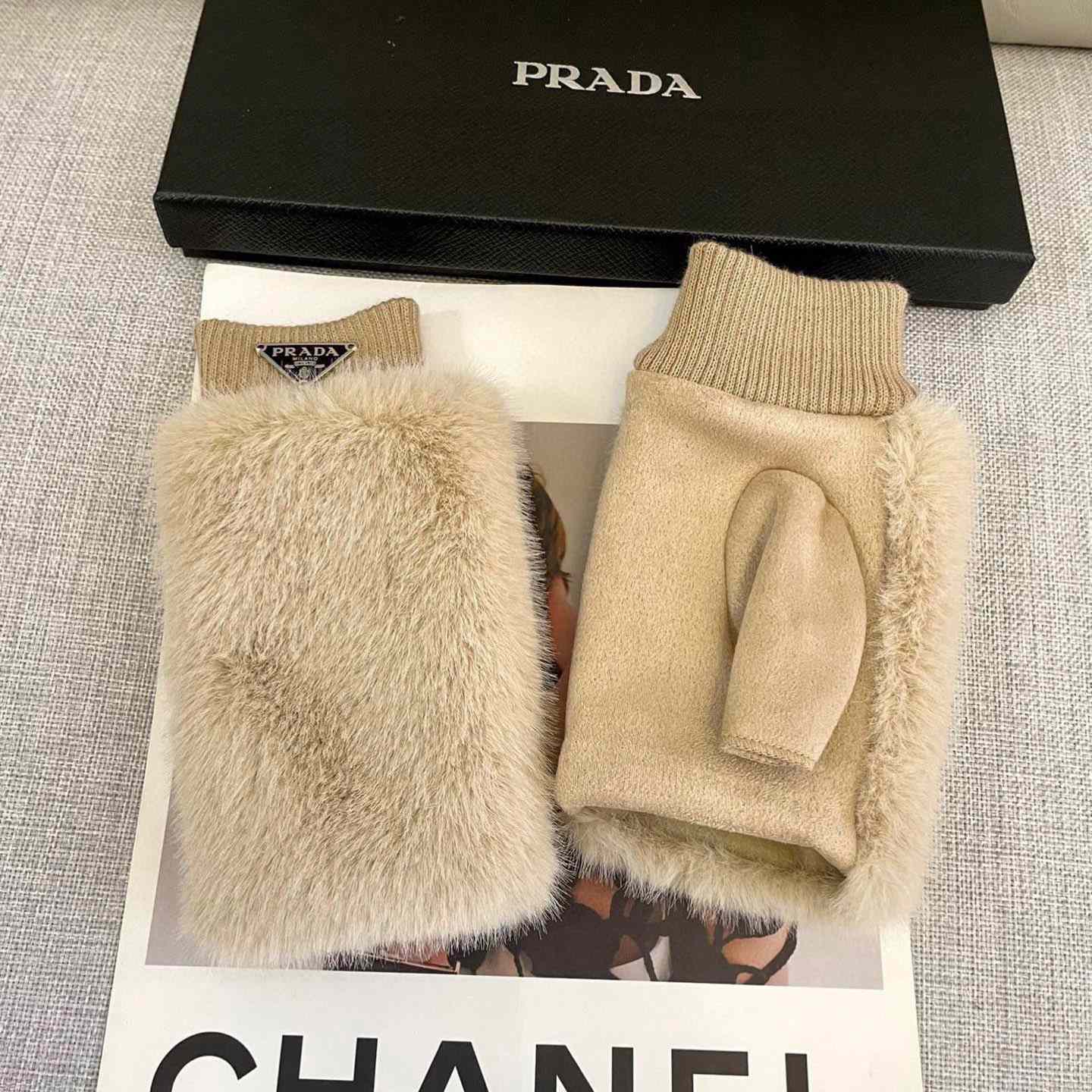 Prada Women's Gloves  - FashionPlug