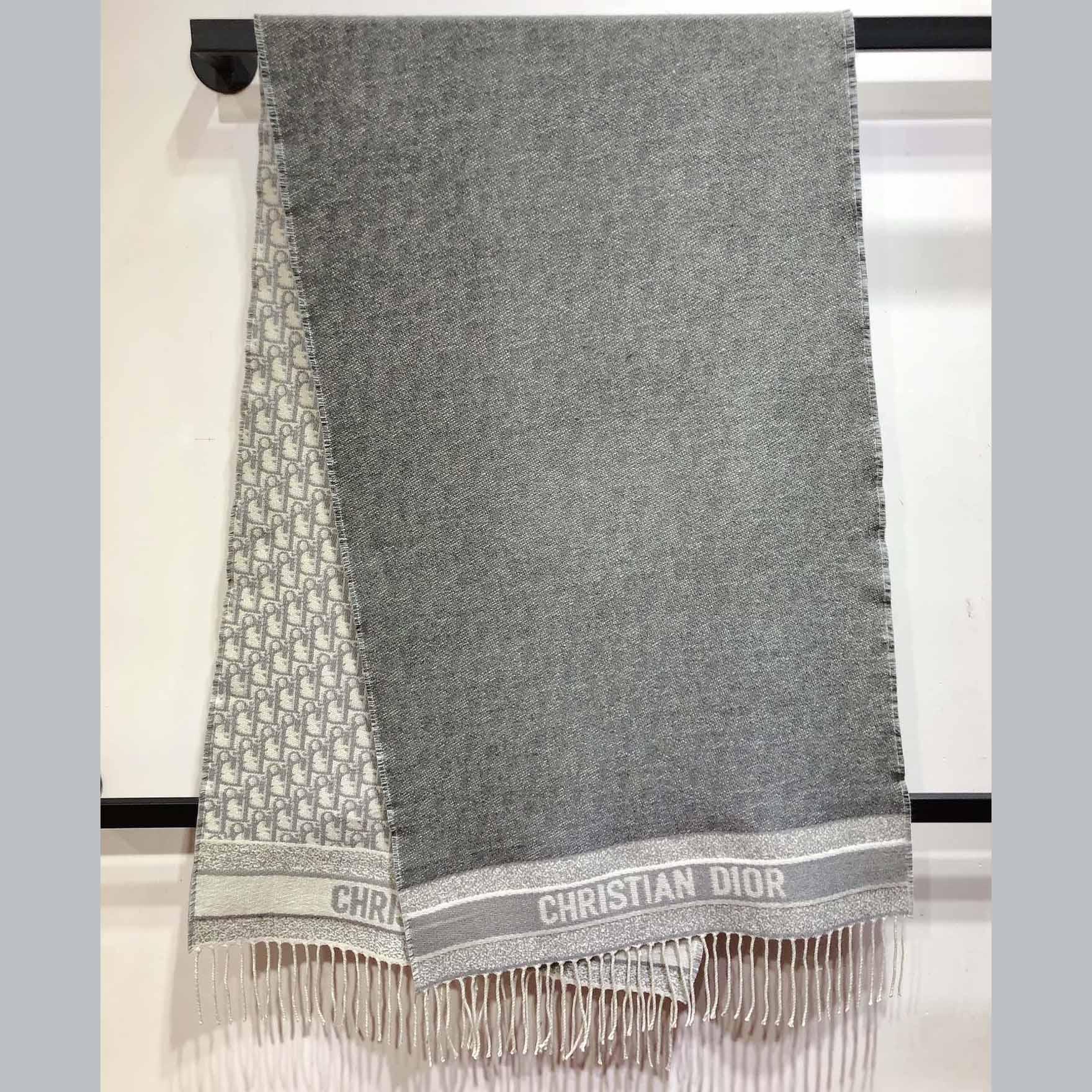 Dior Oblique Scarf - FashionPlug