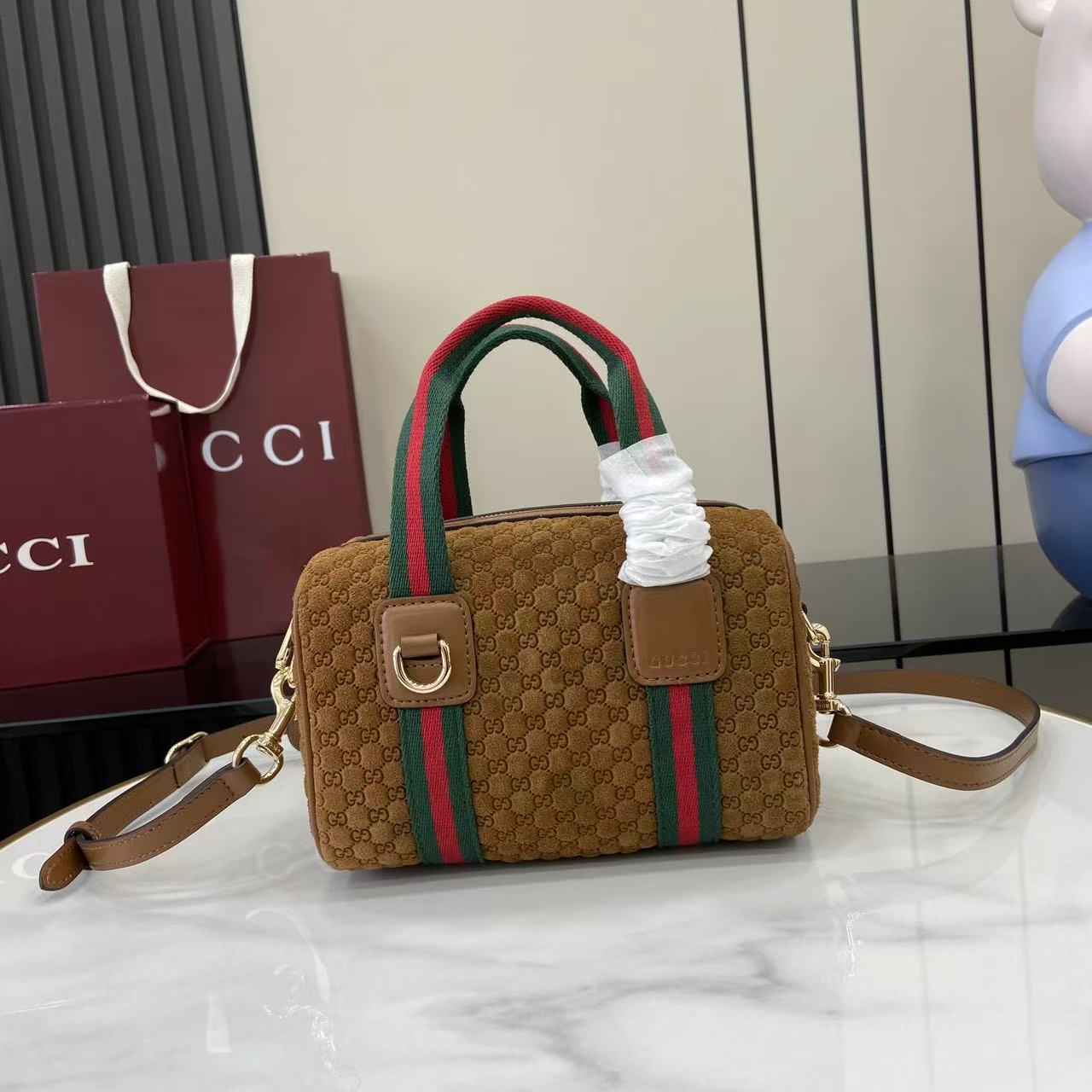 Gucci Mini GG Handbag - FashionPlug