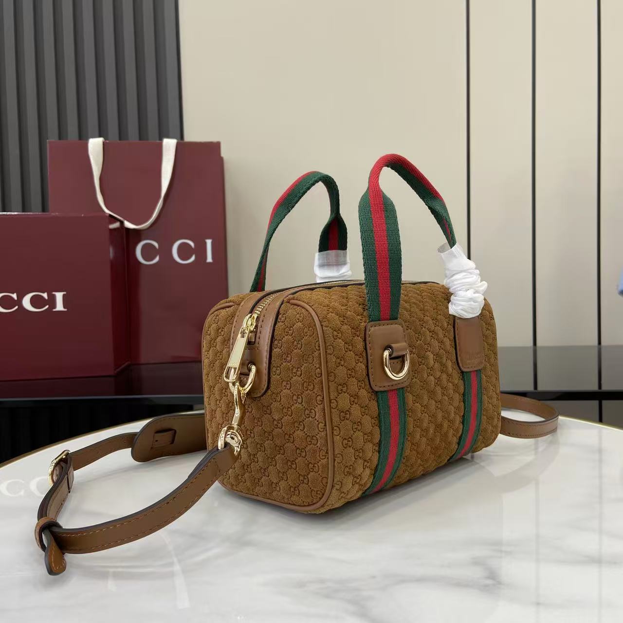 Gucci Mini GG Handbag - FashionPlug