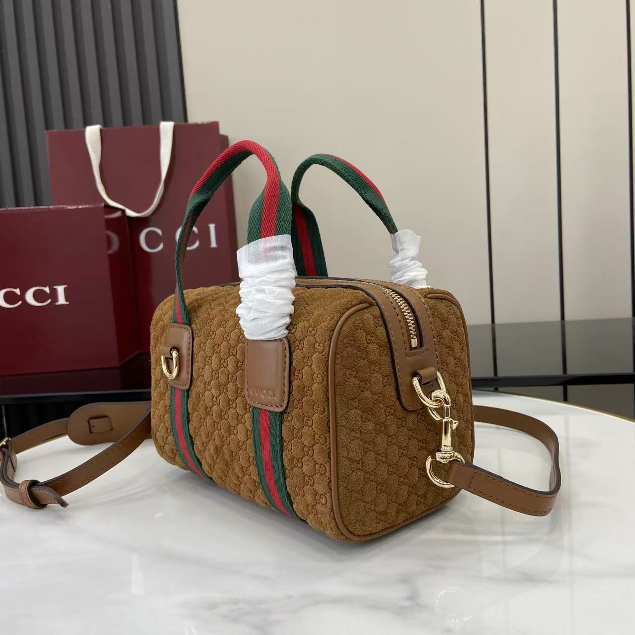 Gucci Mini GG Handbag - FashionPlug