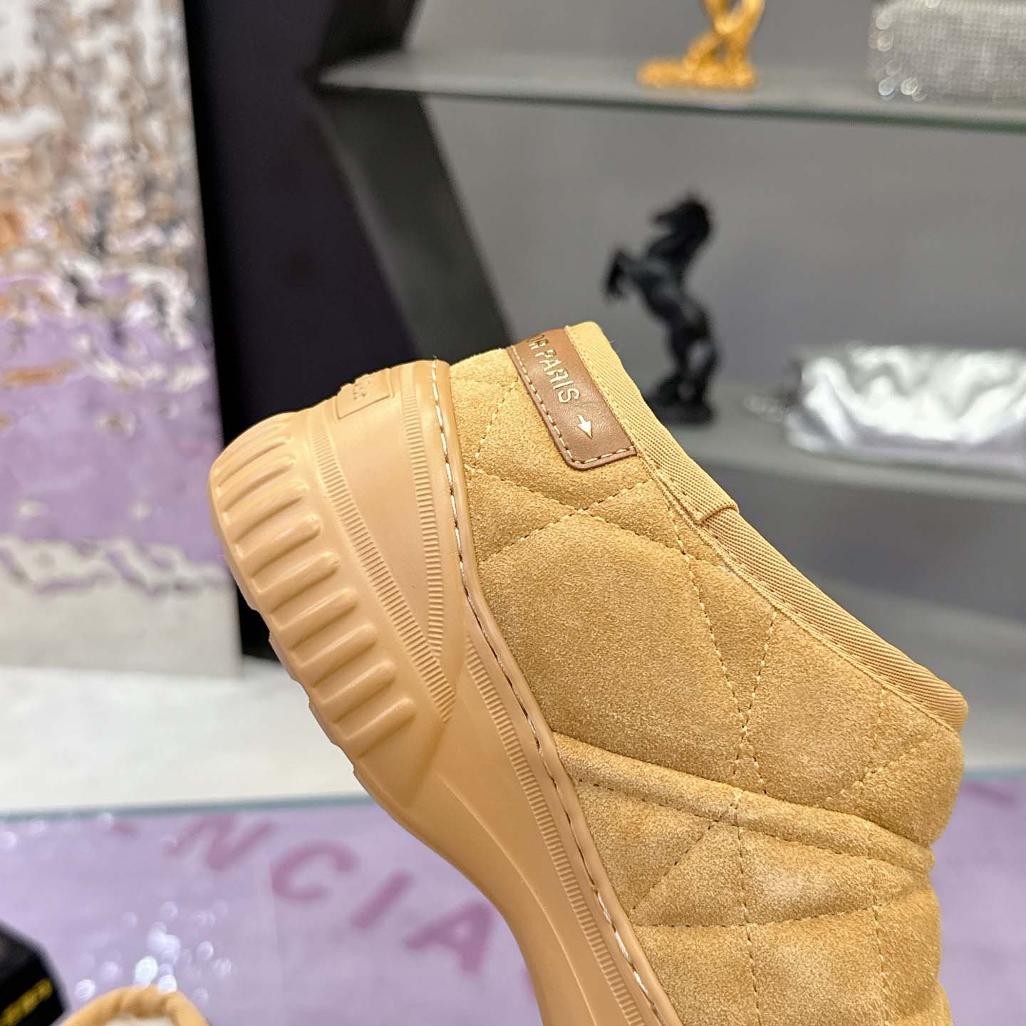 Dior Frost Low Ankle Boot - FashionPlug