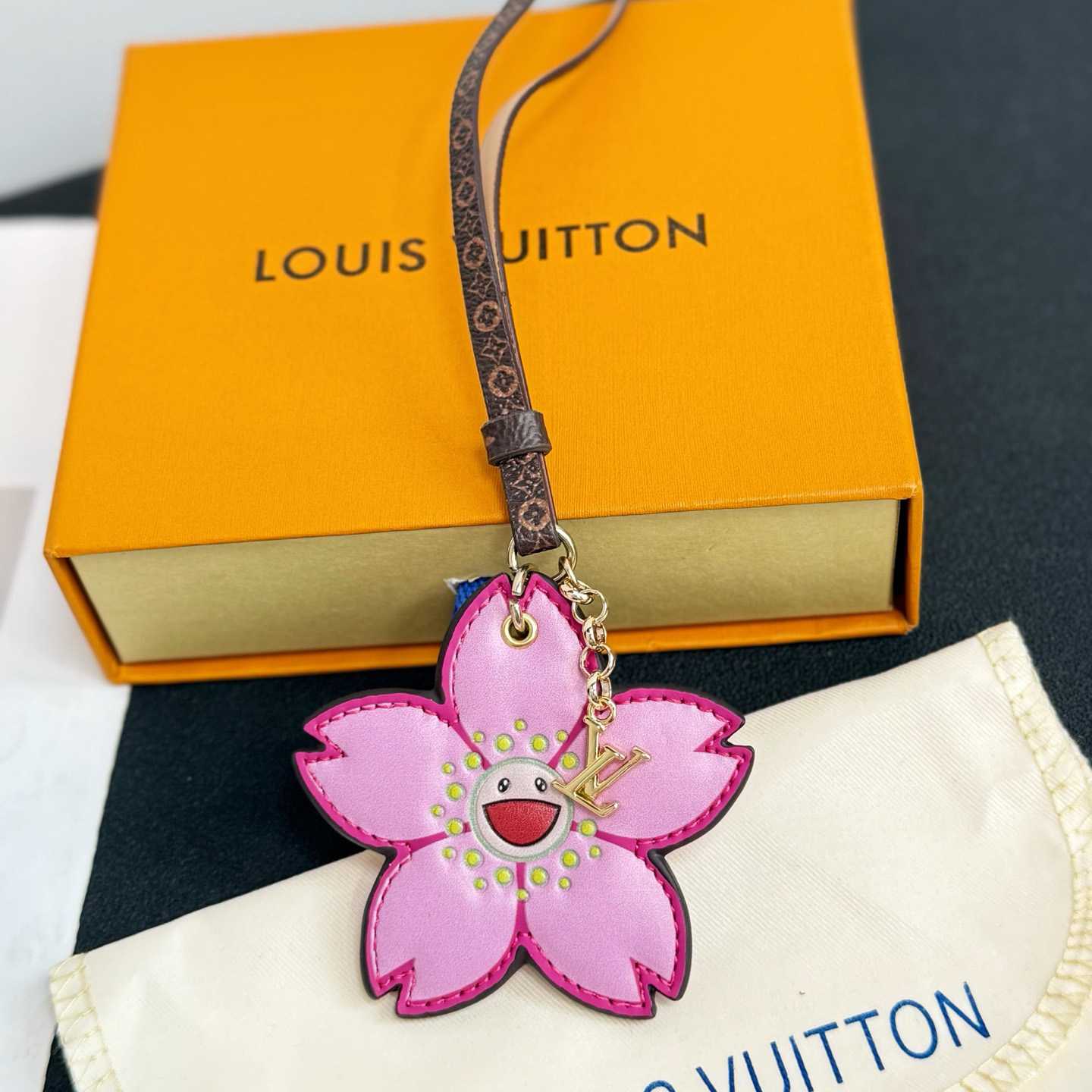 Louis Vuitton x Takashi Murakami bag charm - FashionPlug