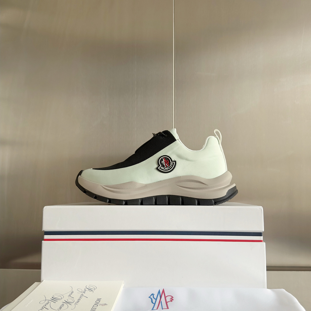 Moncler Sneakers - FashionPlug